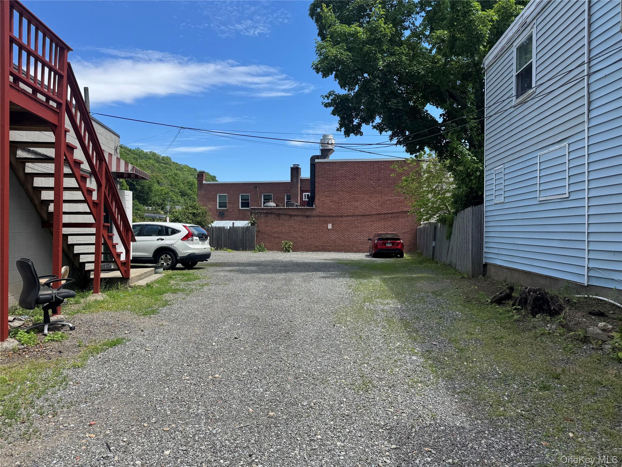 Photo 3 of this property
