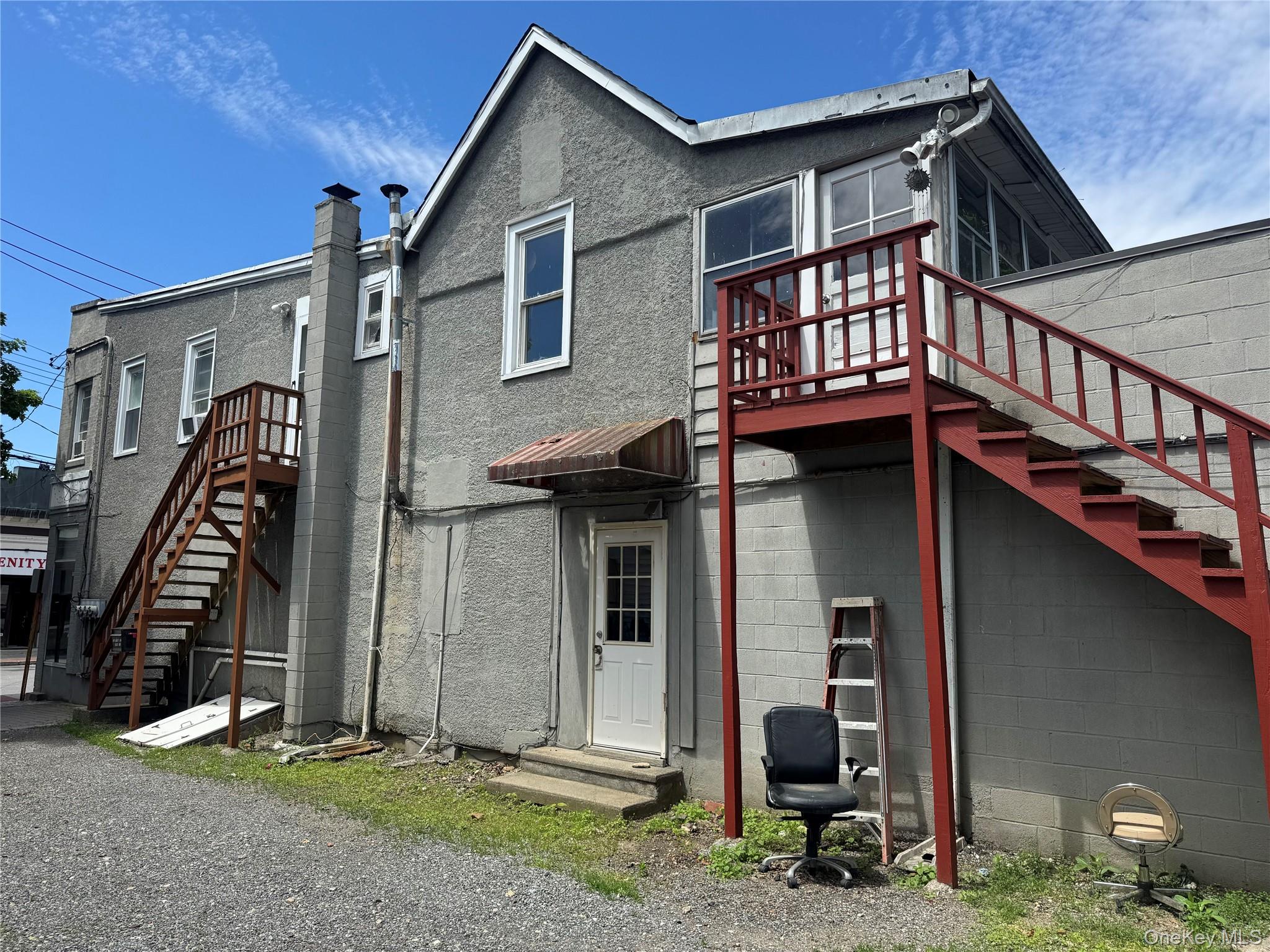 Photo 5 of this property