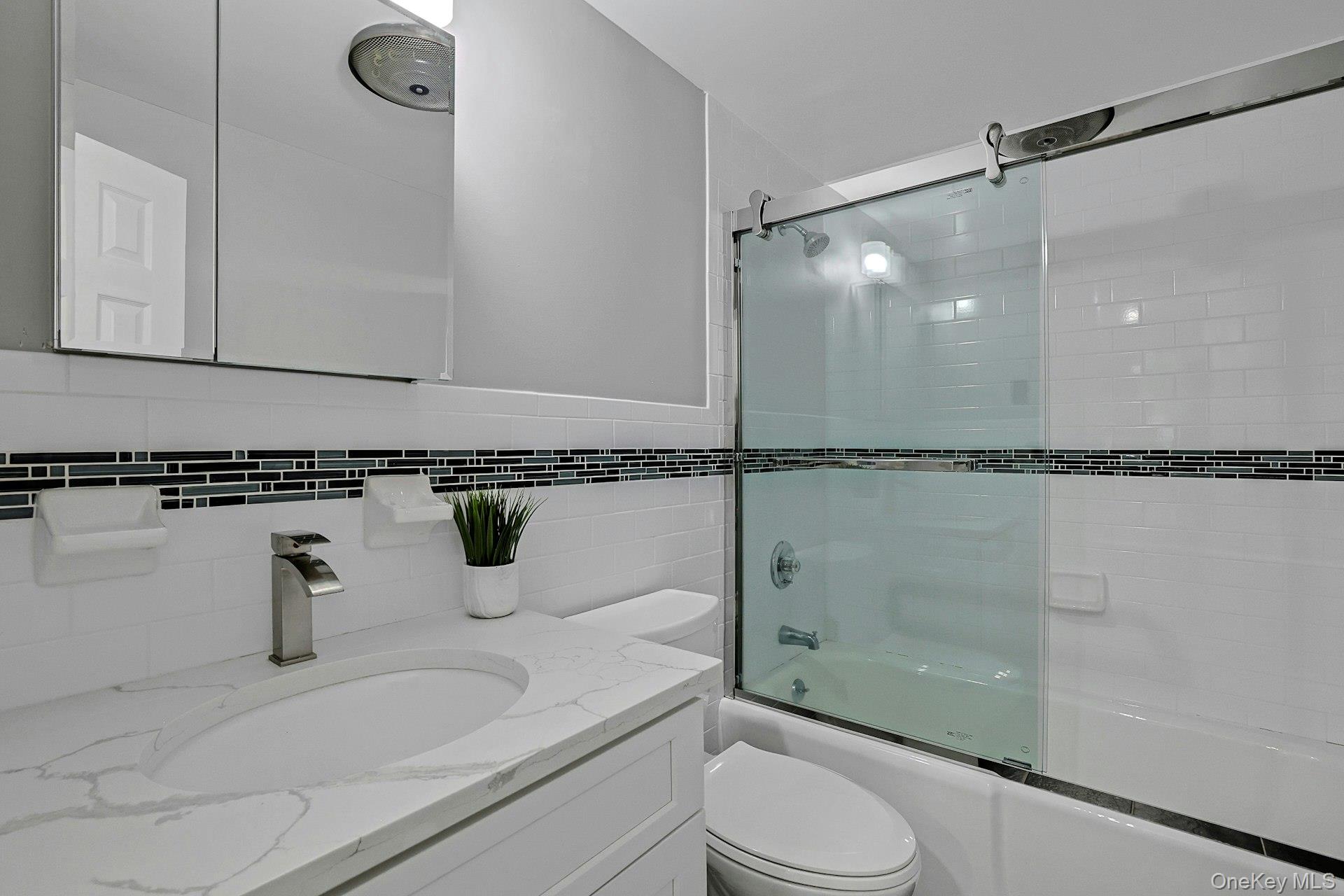 Photo 11 of this property