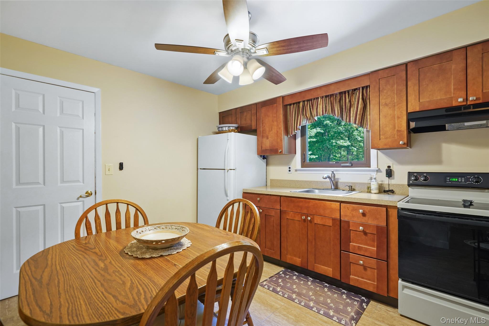 Photo 34 of this property