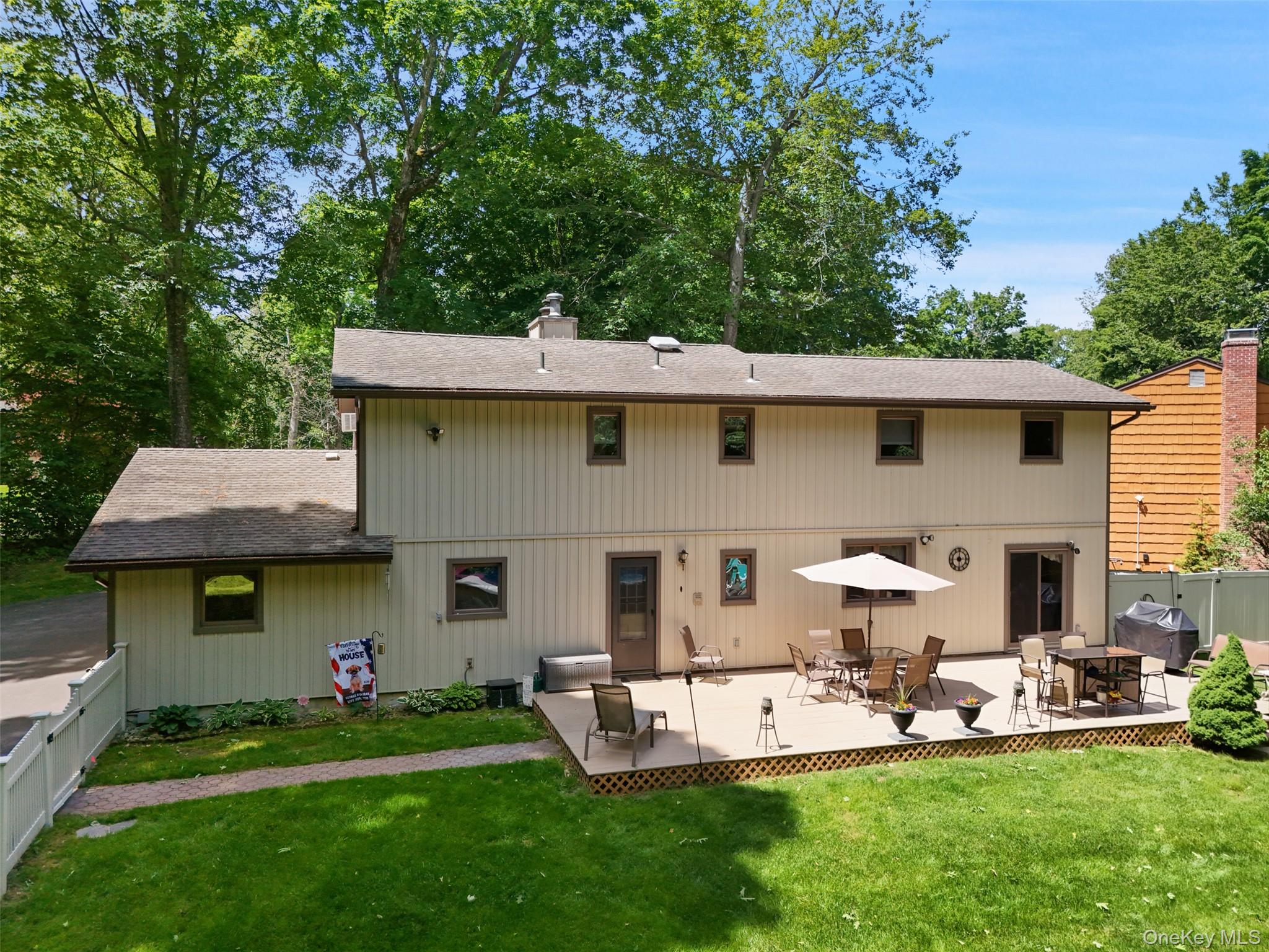 Photo 6 of this property
