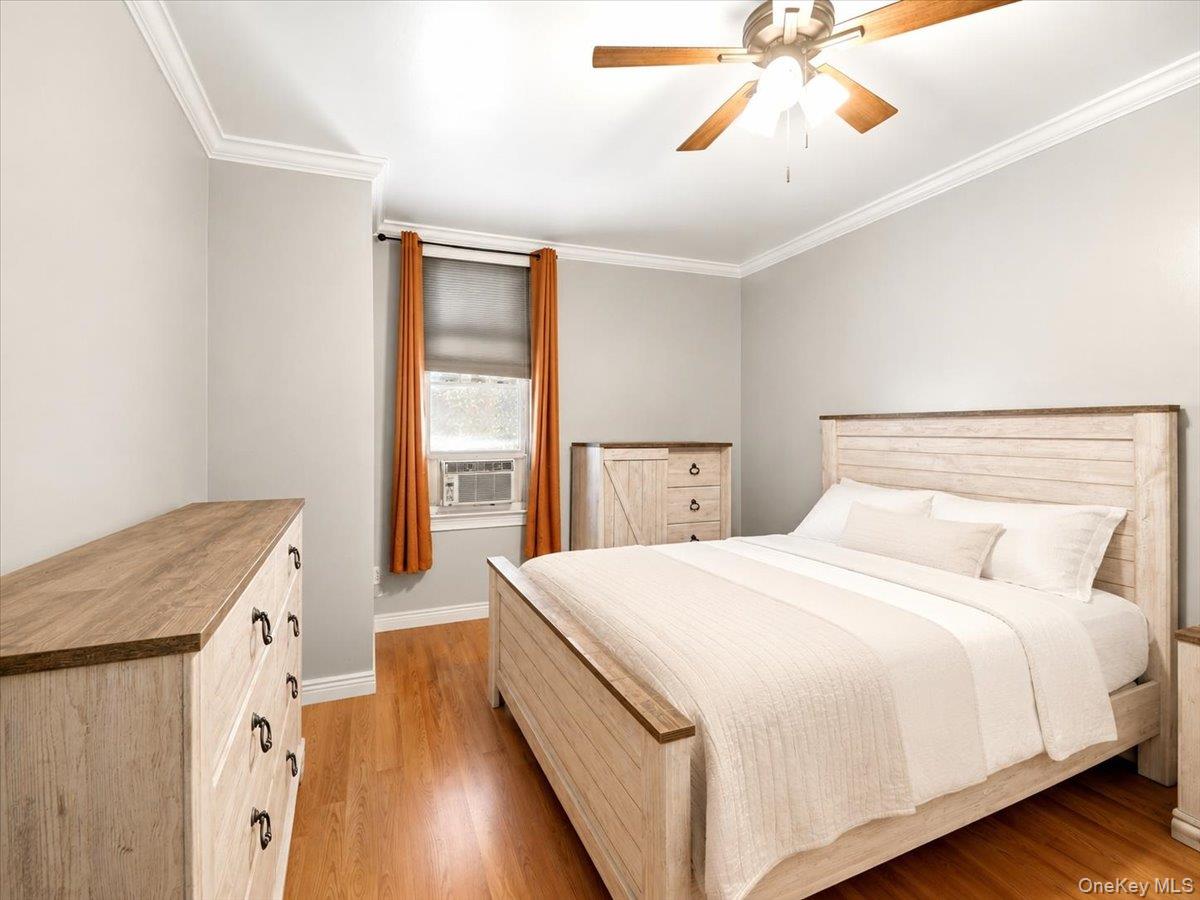 Photo 4 of this property