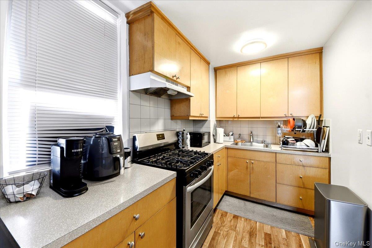 Photo 9 of this property