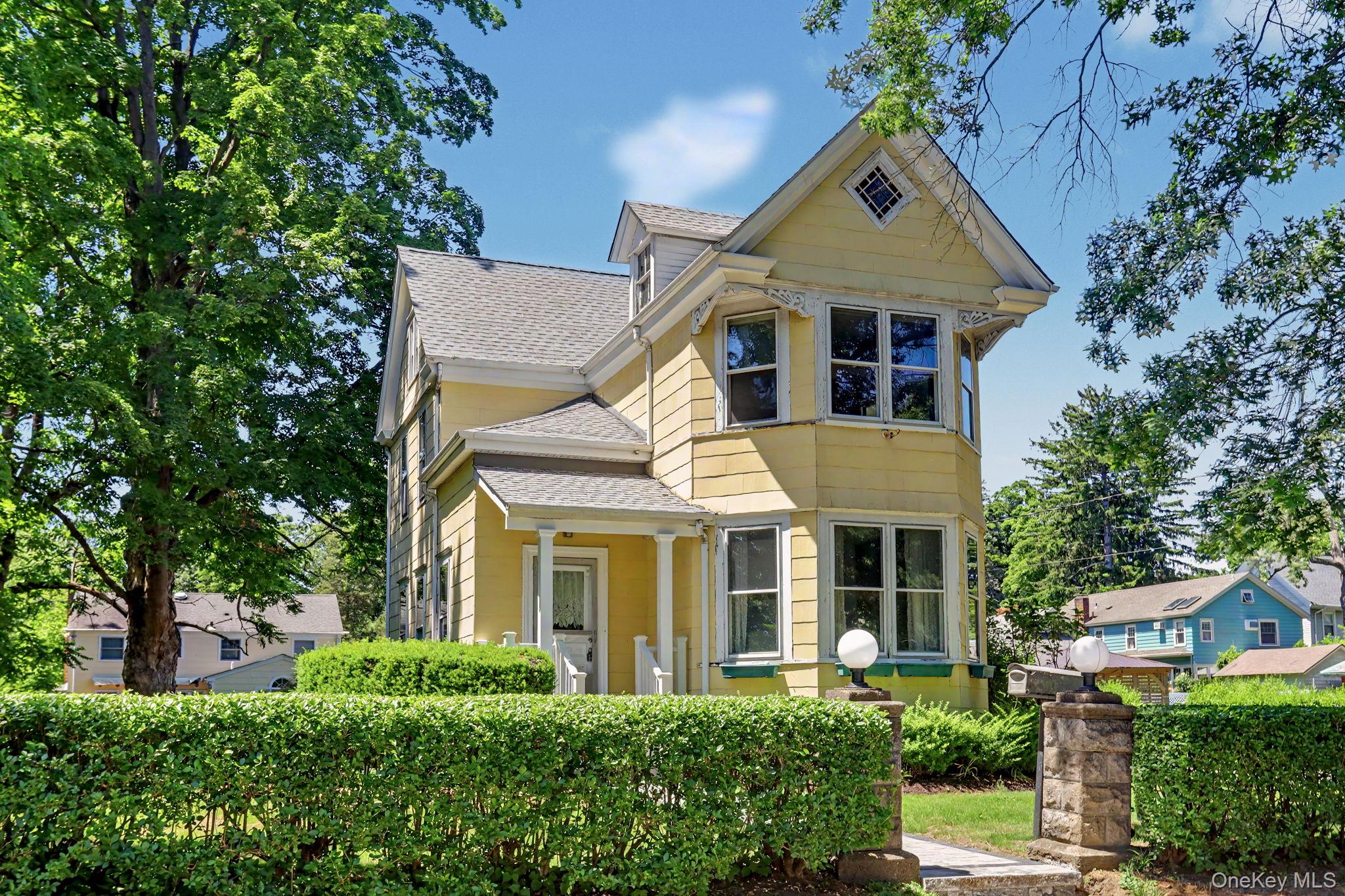 Located in one of Croton-on-Hudson's most convenient and desirable vil...