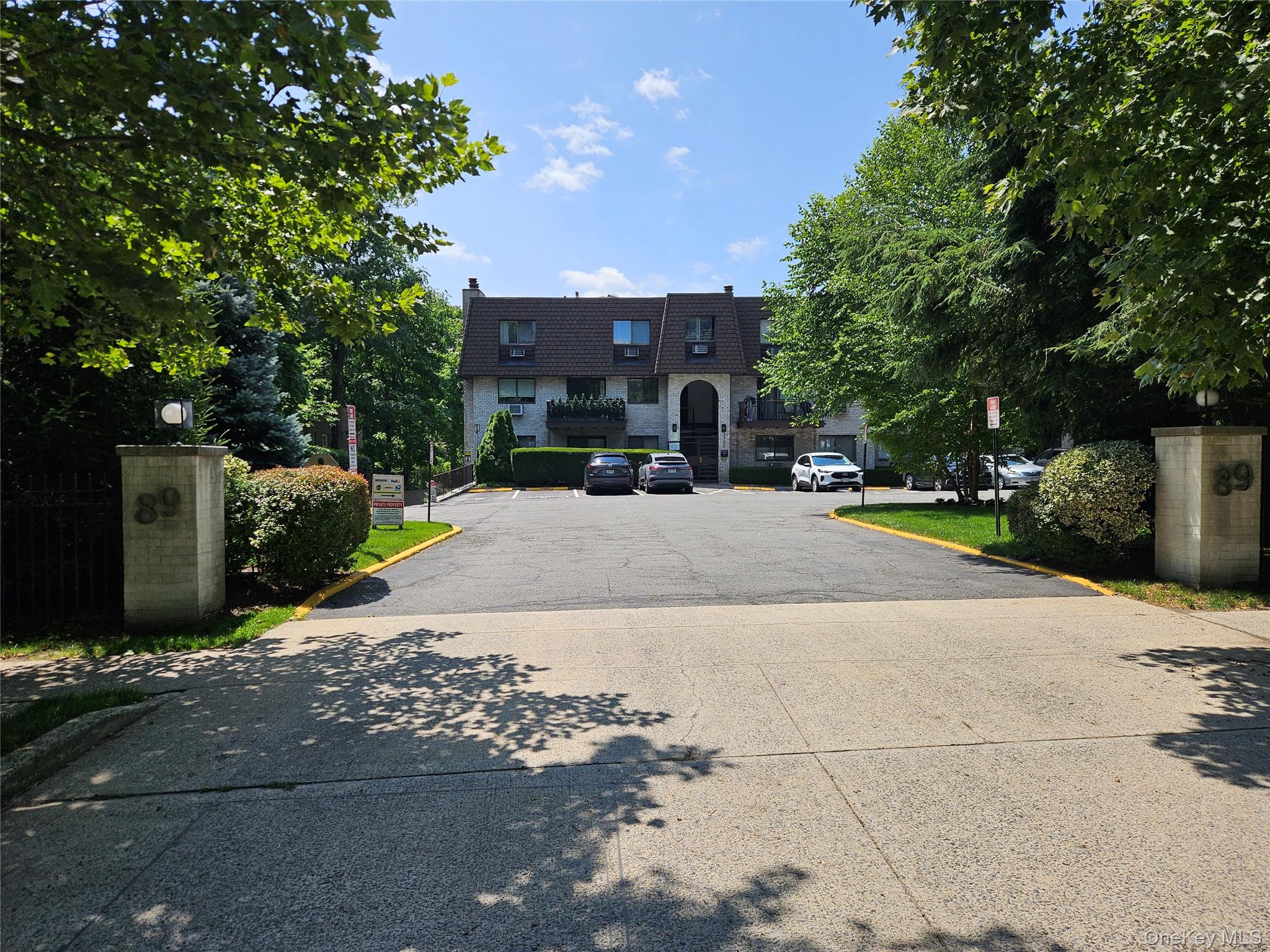 Welcome to White Plains Commons II, where comfort, convenience, and va...
