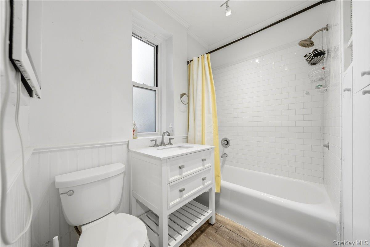 Photo 8 of this property