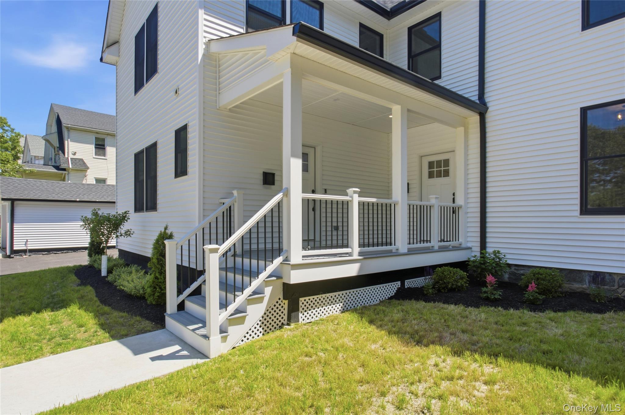 Photo 4 of this property