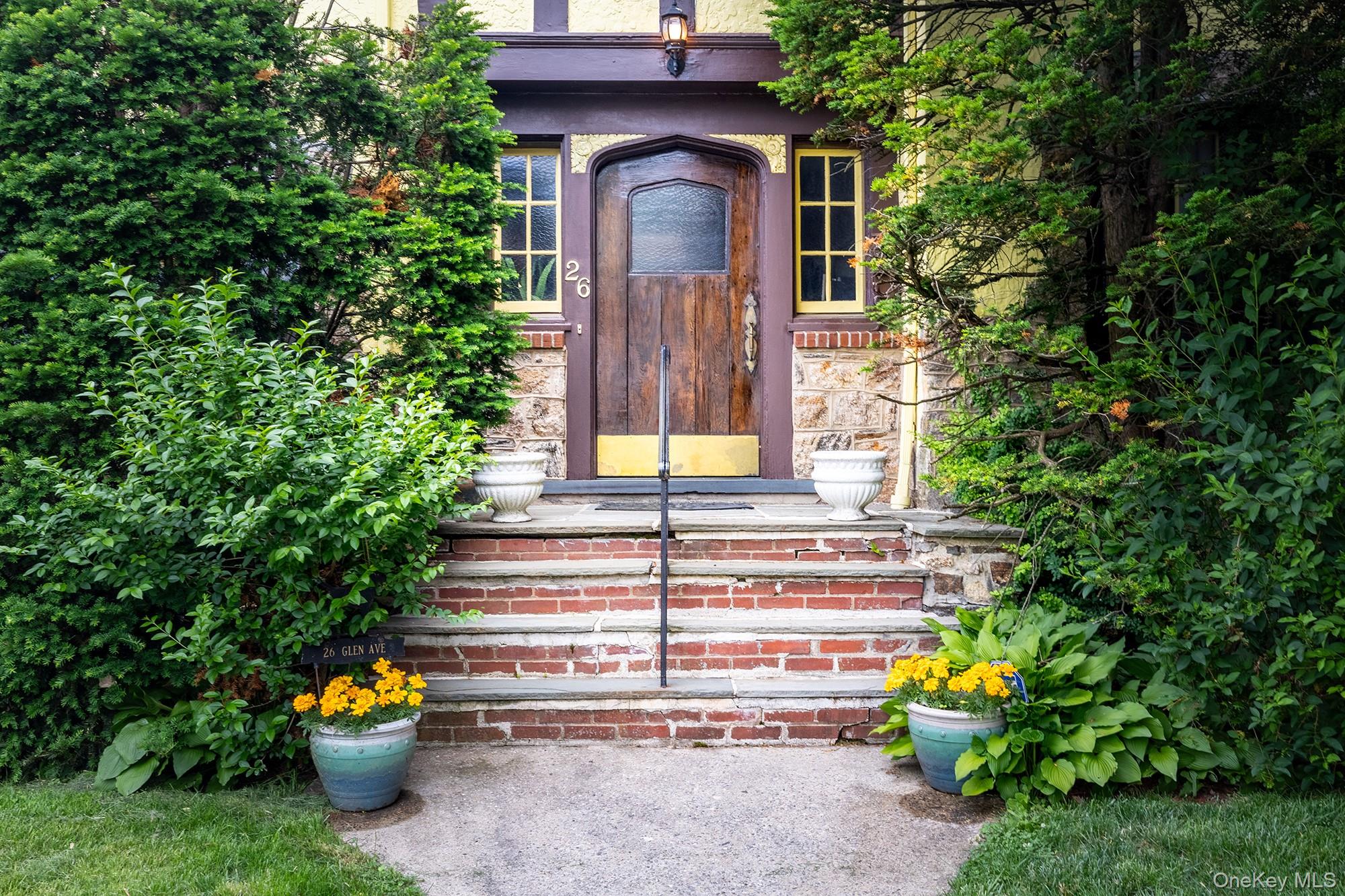 Photo 4 of this property
