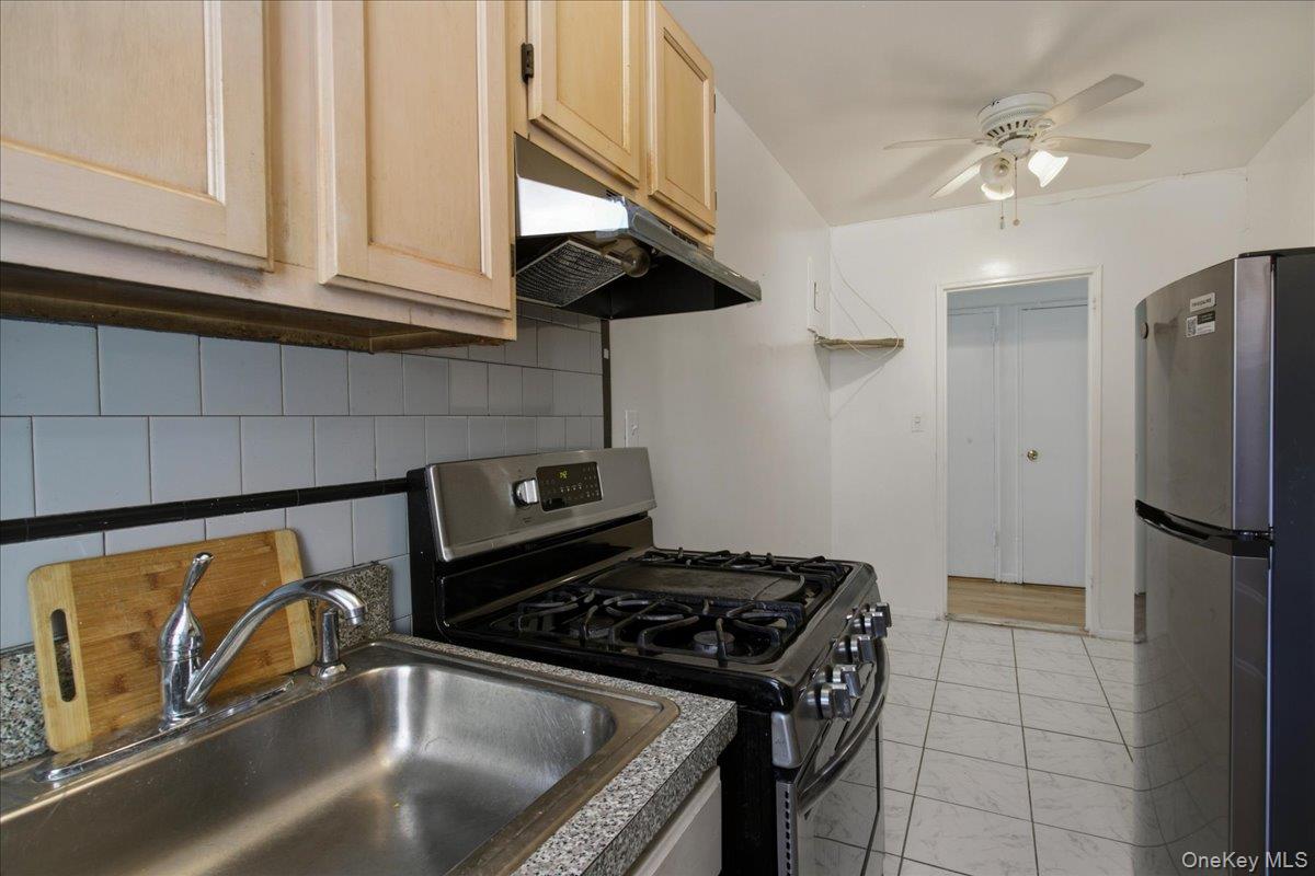 Photo 9 of this property