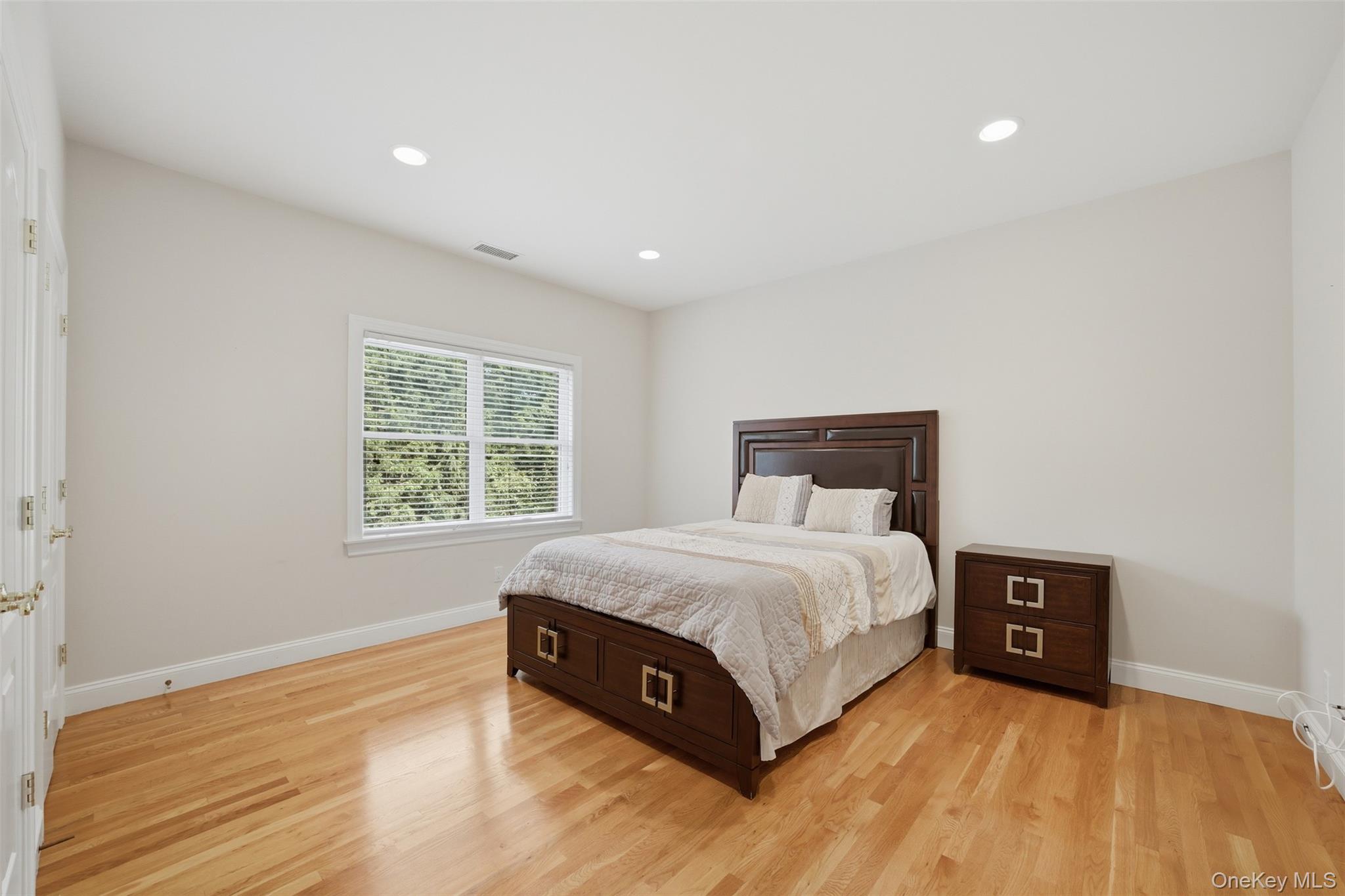 Photo 31 of this property