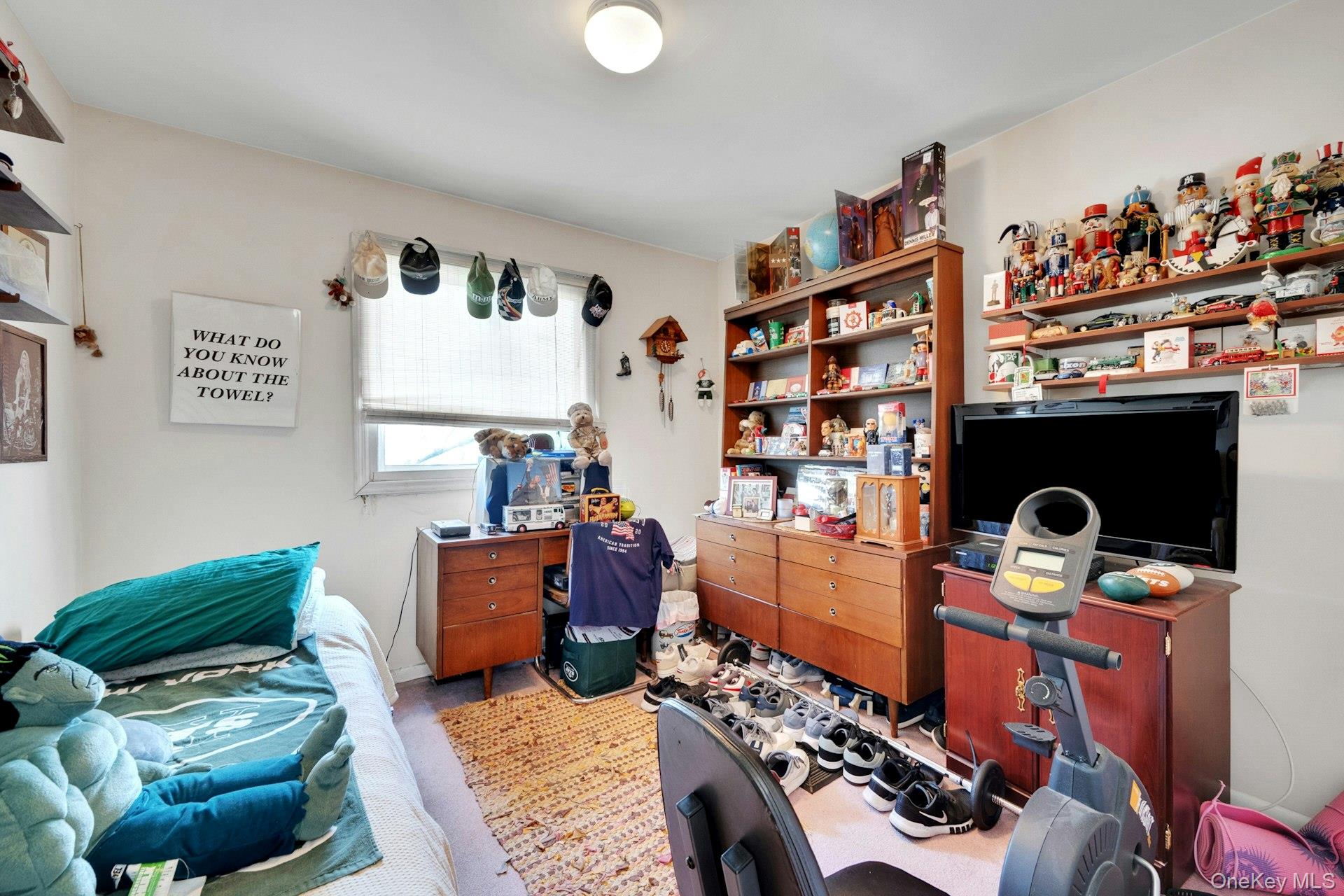Photo 11 of this property