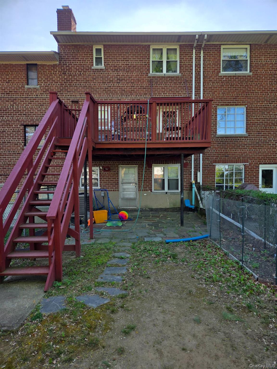 Photo 4 of this property