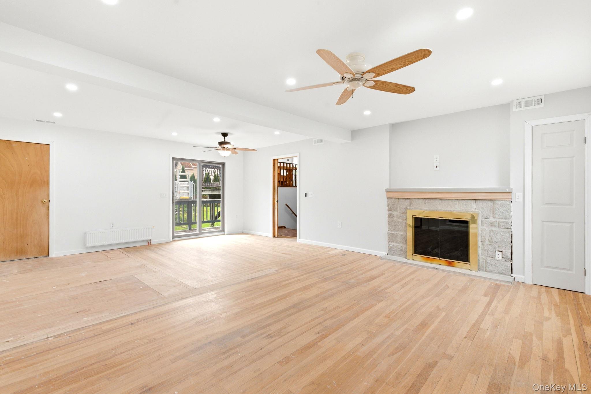 Photo 6 of this property