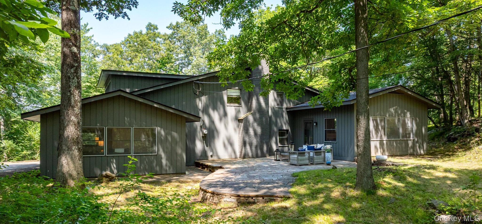 Photo 7 of this property