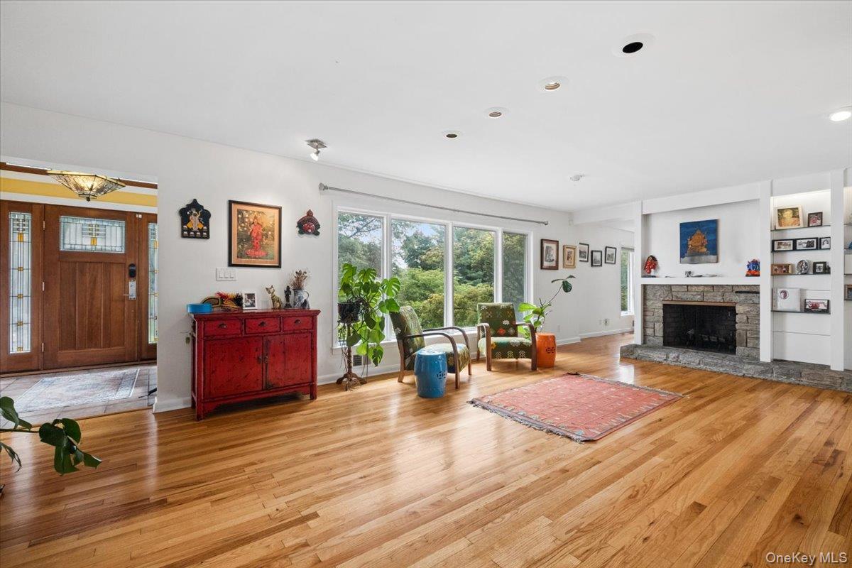 Photo 6 of this property