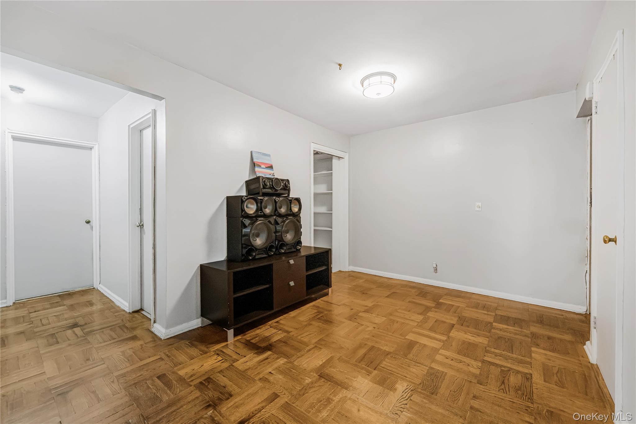 Photo 7 of this property