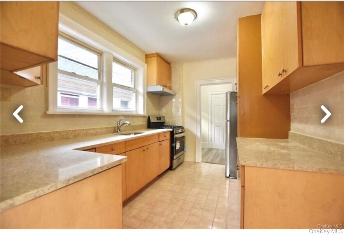 Photo 5 of this property