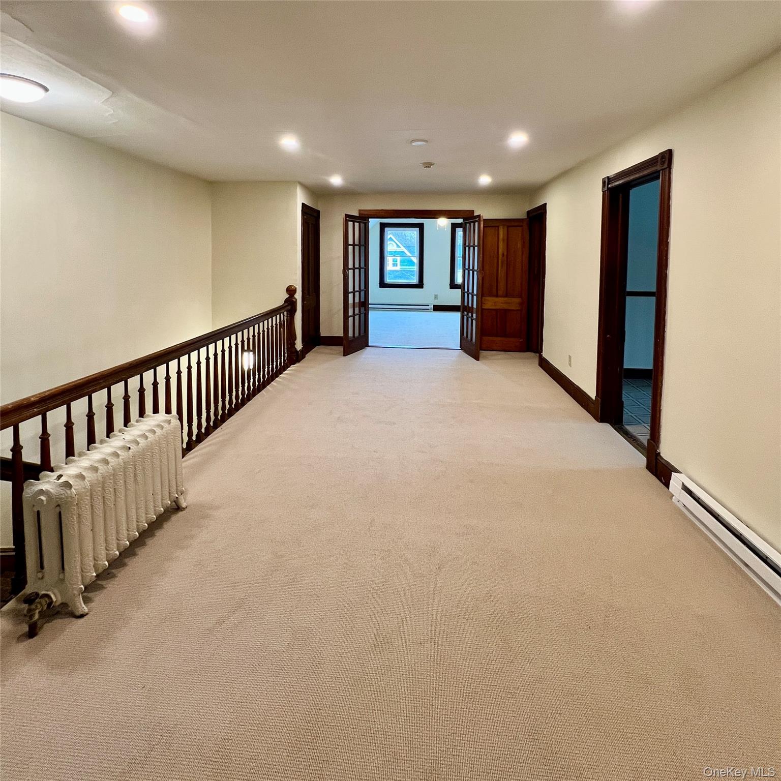 Photo 3 of this property