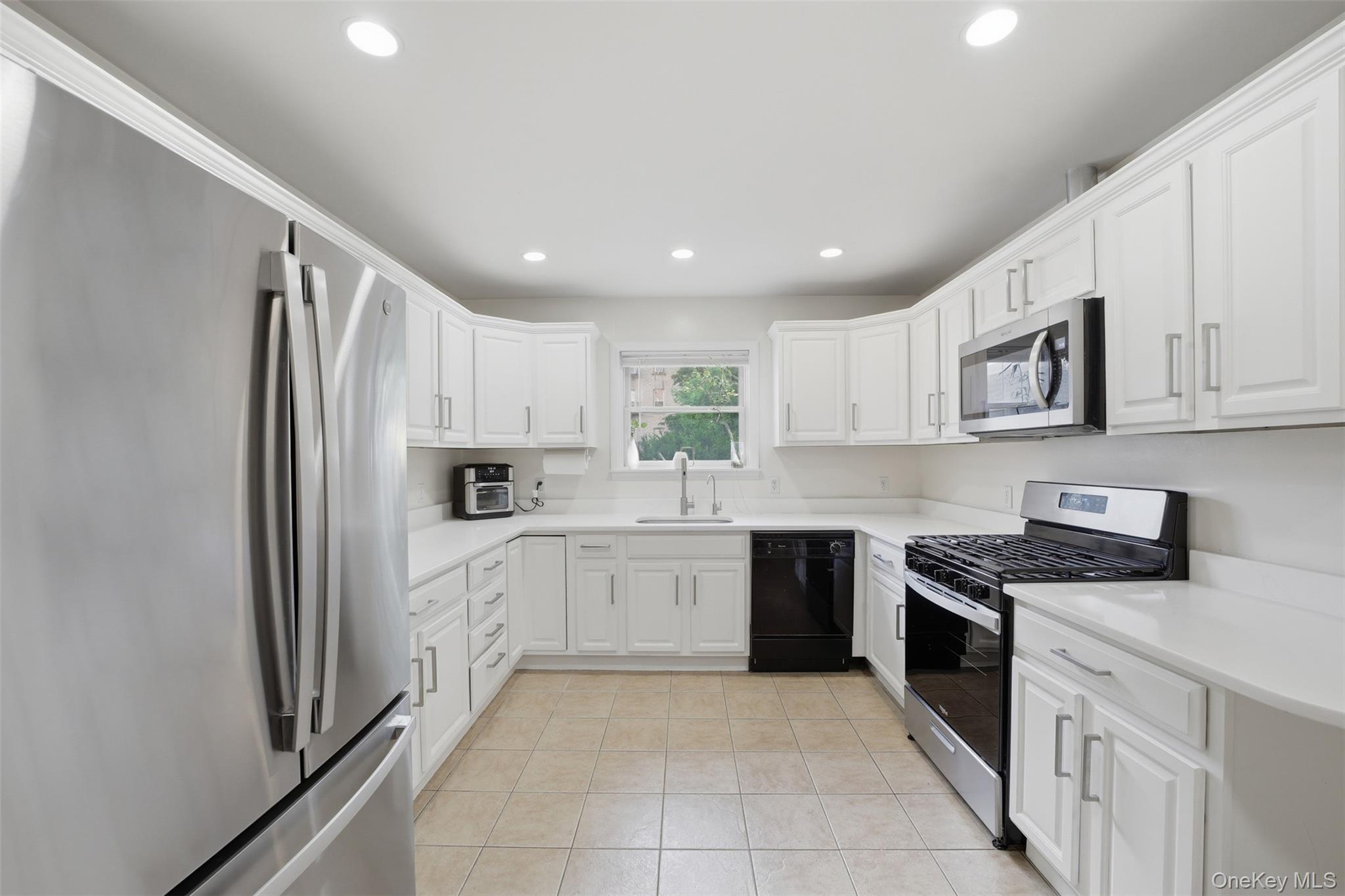 Photo 9 of this property