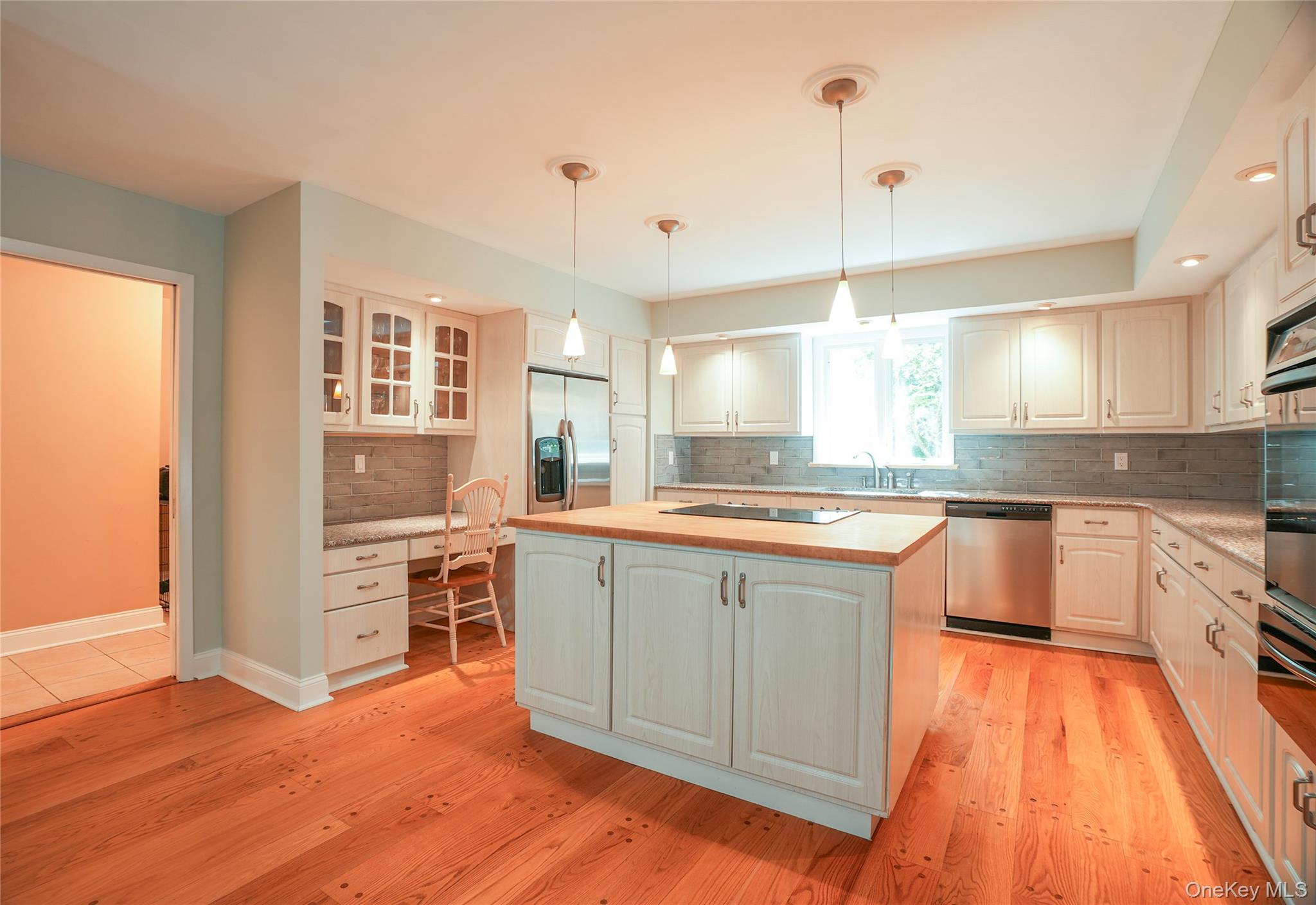 Photo 11 of this property