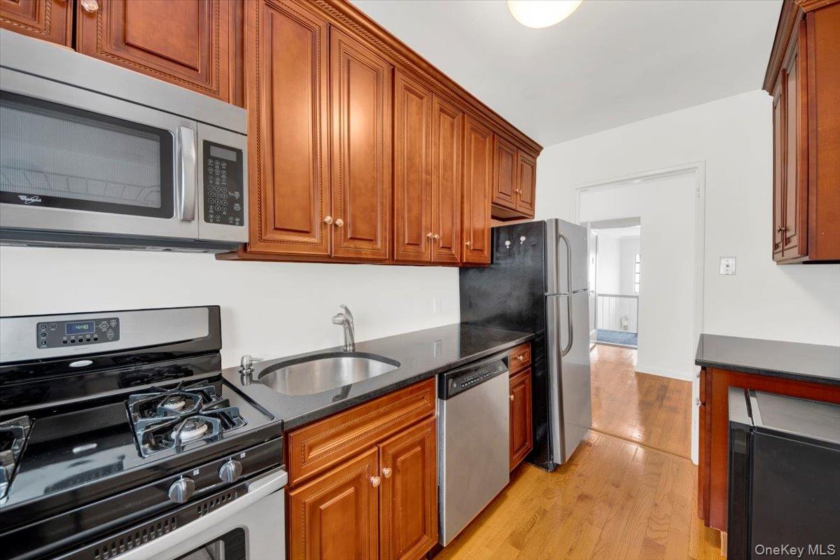 Photo 5 of this property