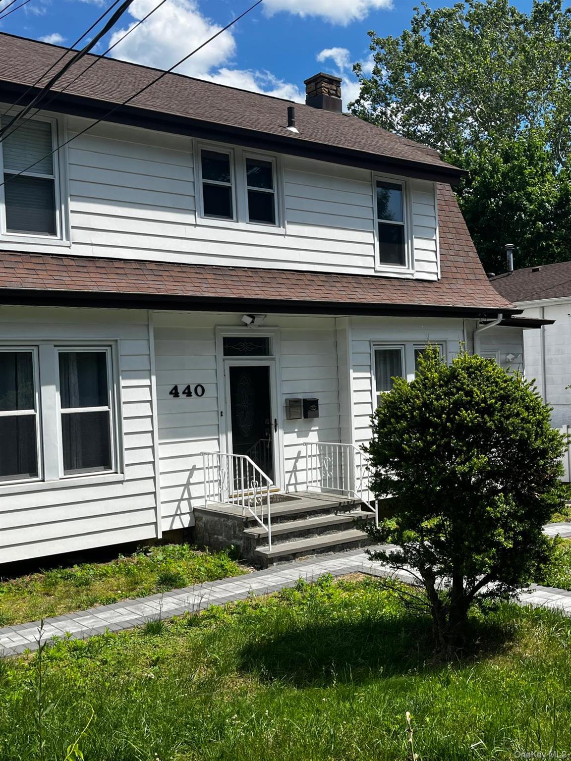 Photo 3 of this property