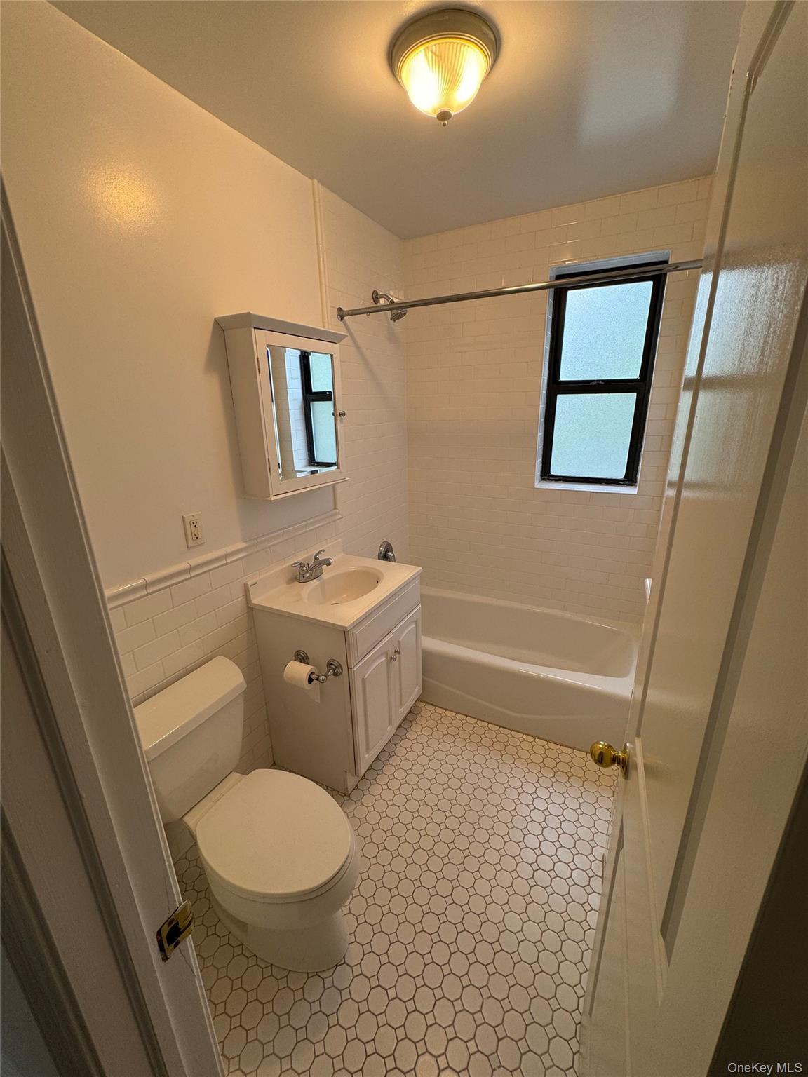 Photo 7 of this property