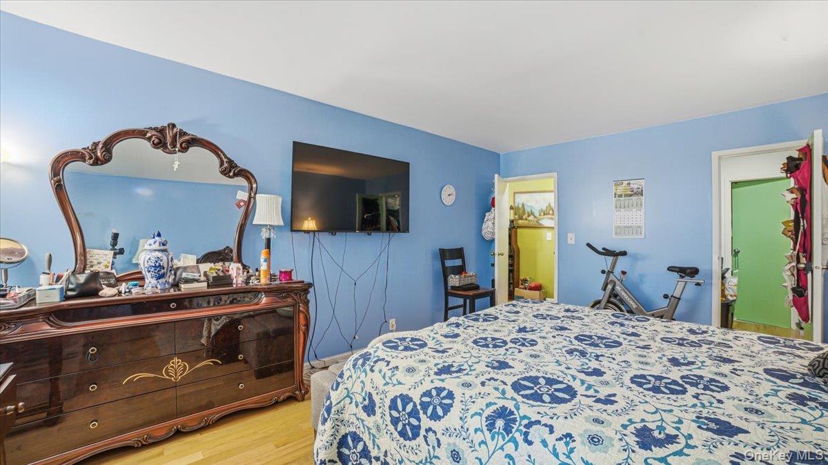 Photo 6 of this property