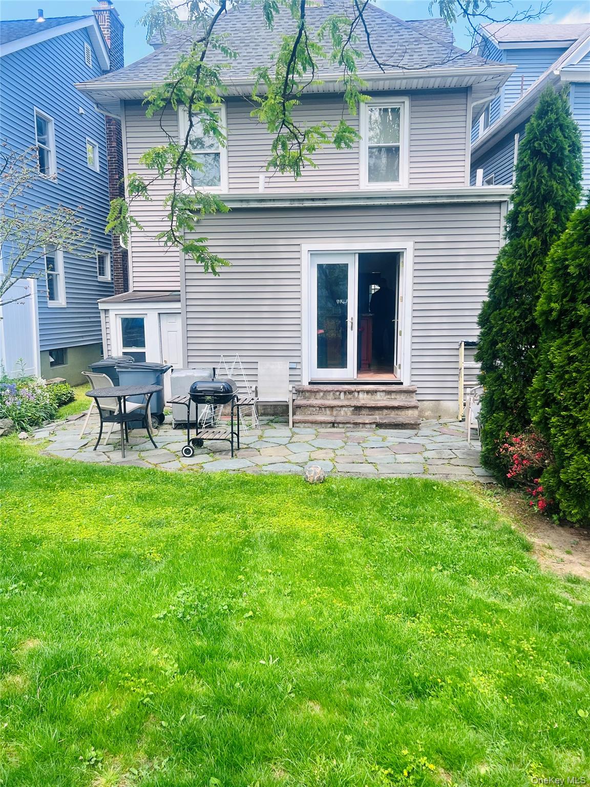Photo 6 of this property