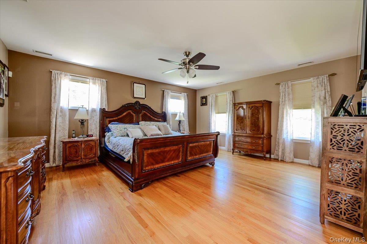 Photo 18 of this property
