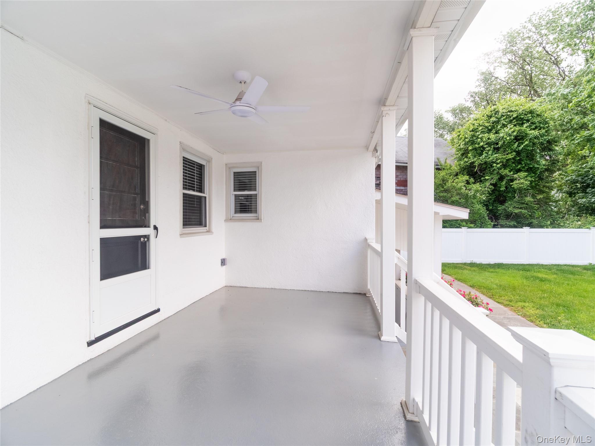 Photo 4 of this property