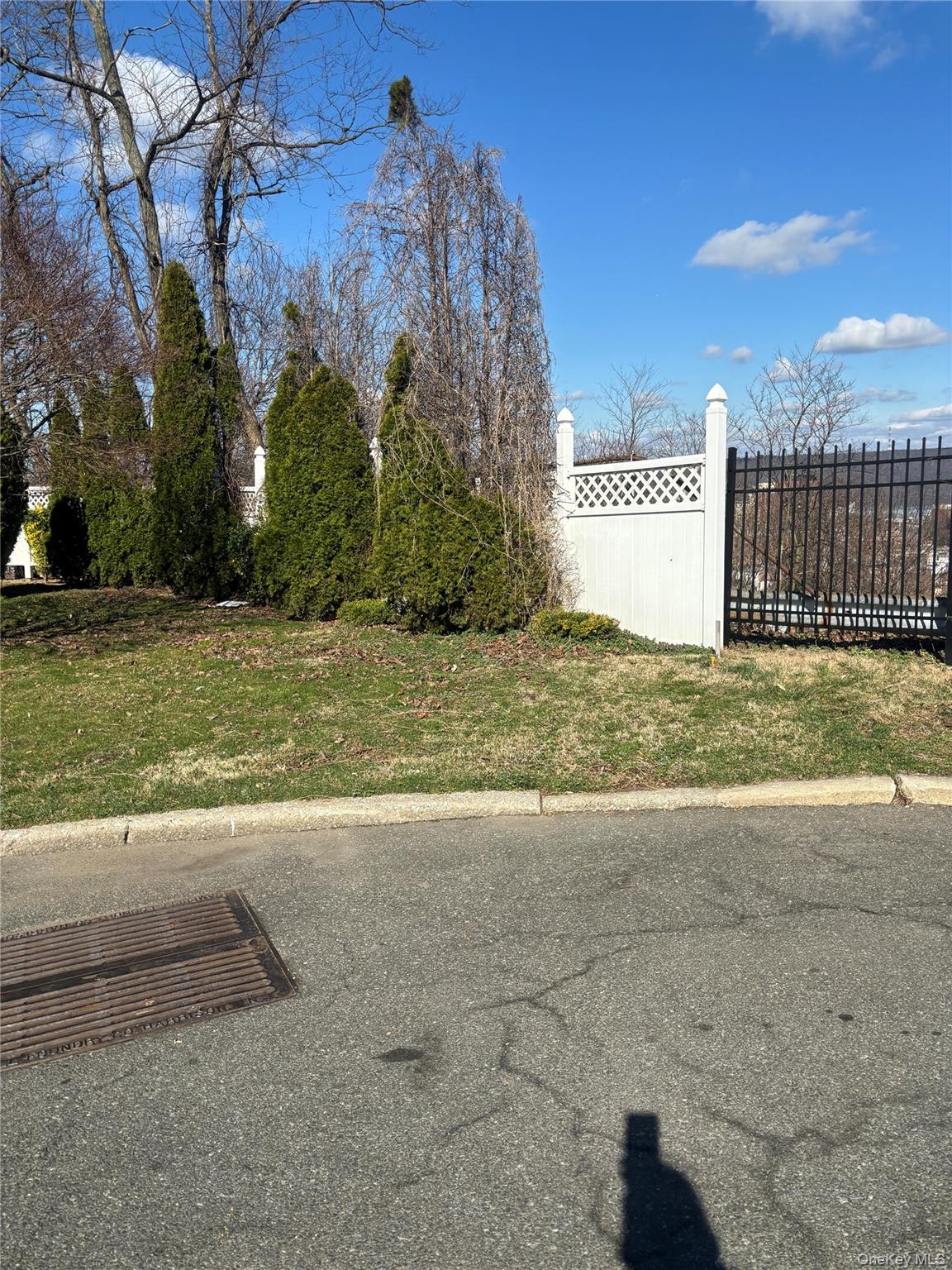 Photo 3 of this property