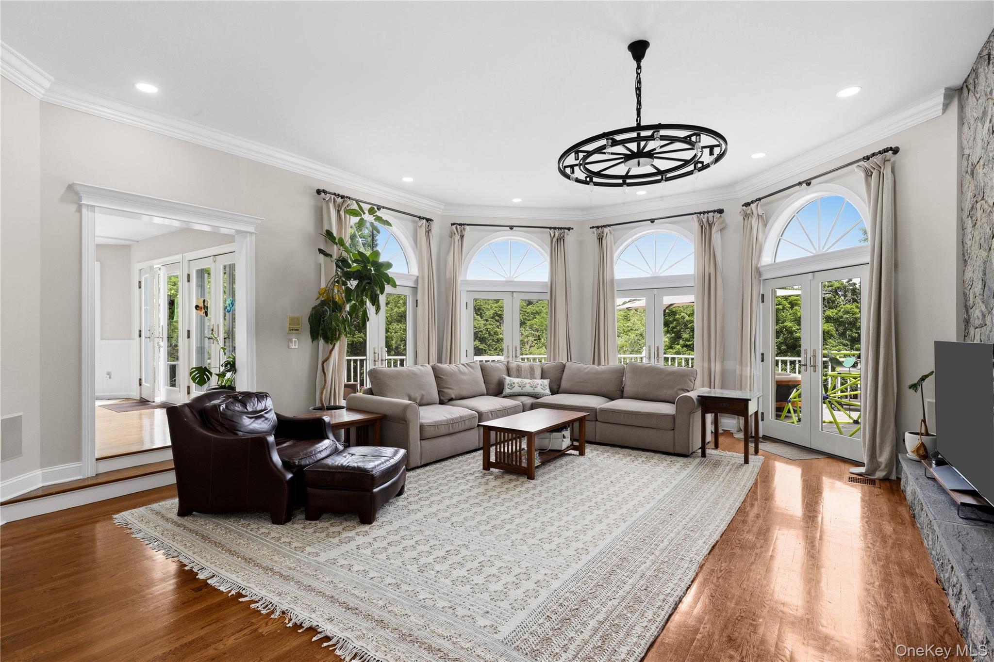 Photo 7 of this property