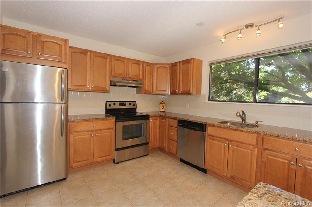 Photo 11 of this property