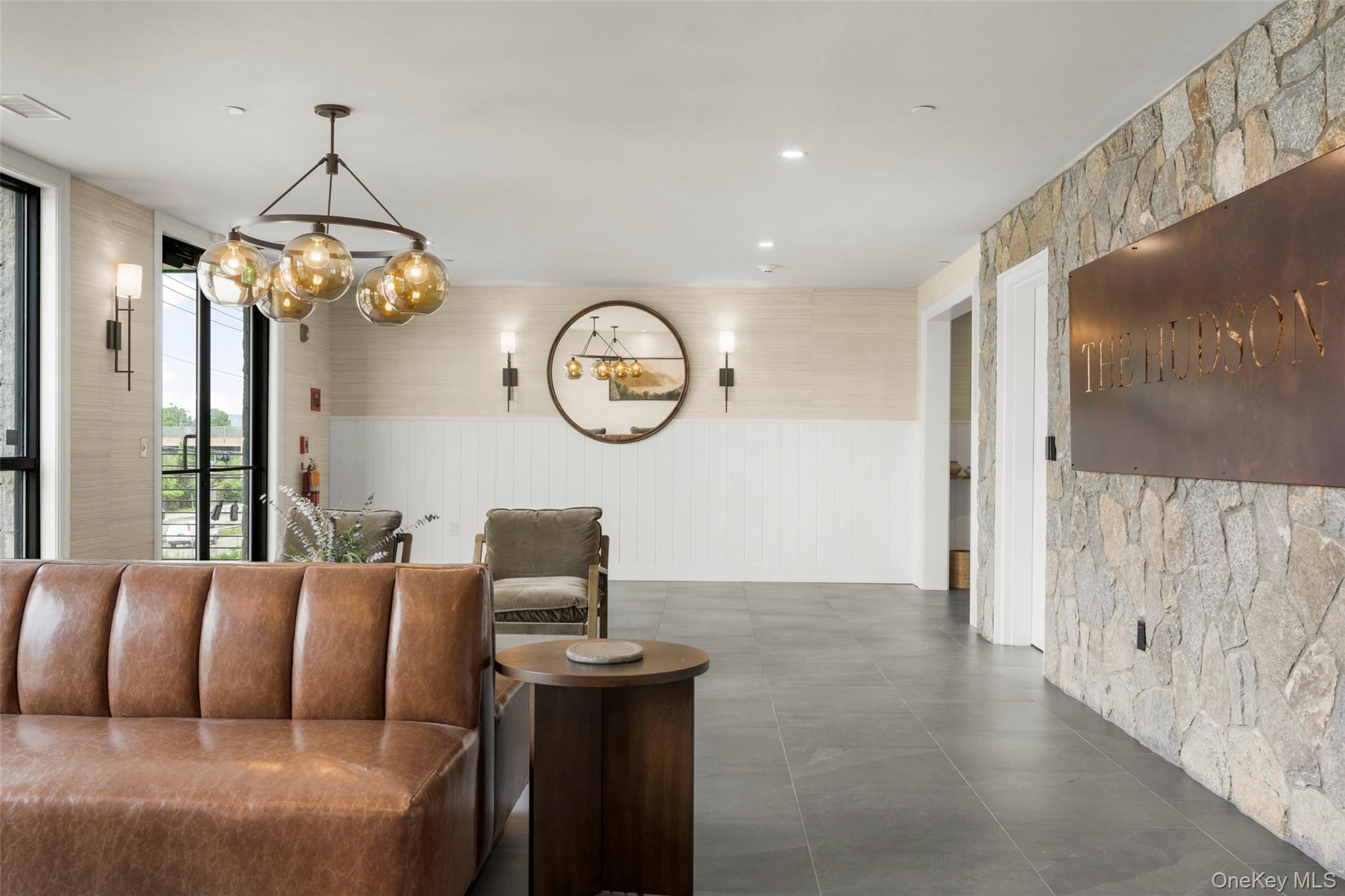 Photo 4 of this property