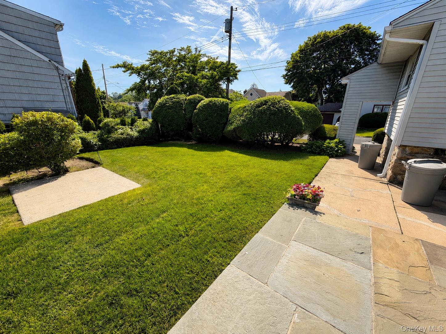 Photo 4 of this property