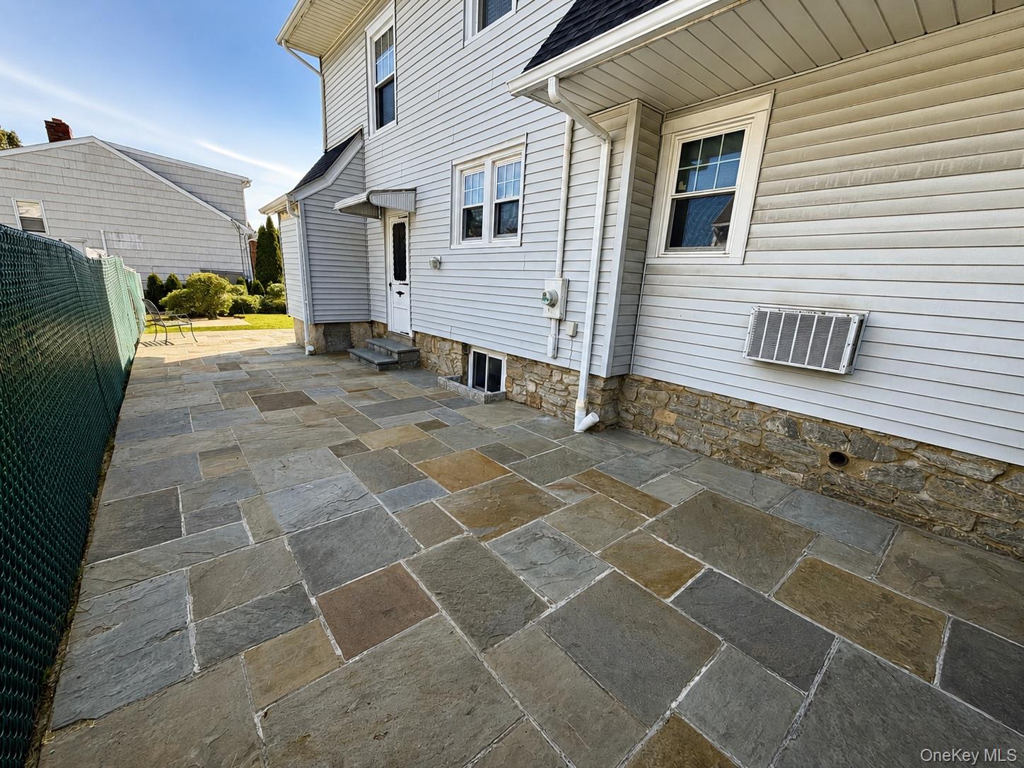 Photo 5 of this property