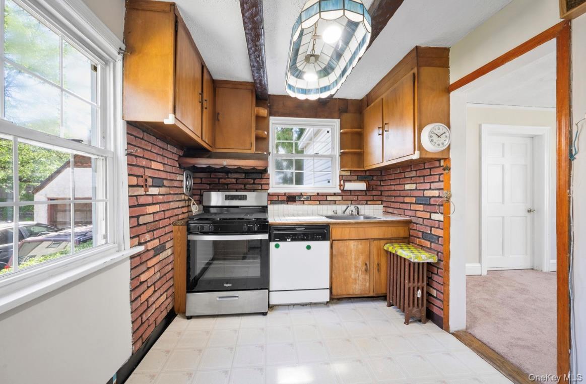 Photo 12 of this property