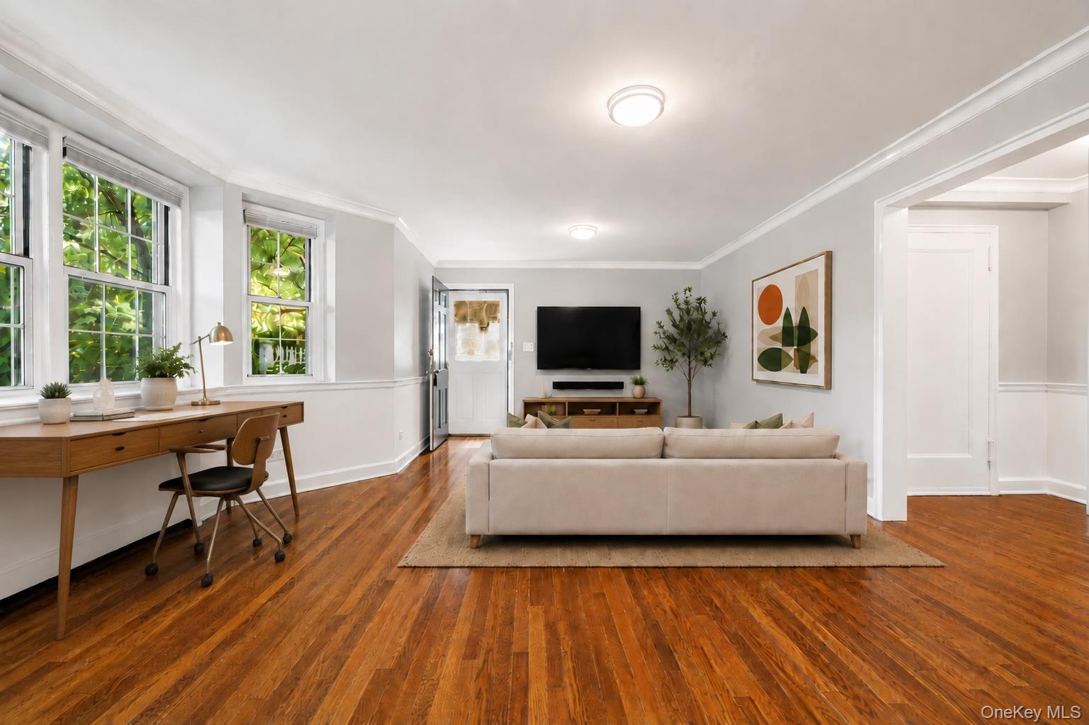 Rarely available and full of character, this oversized maisonette-styl...