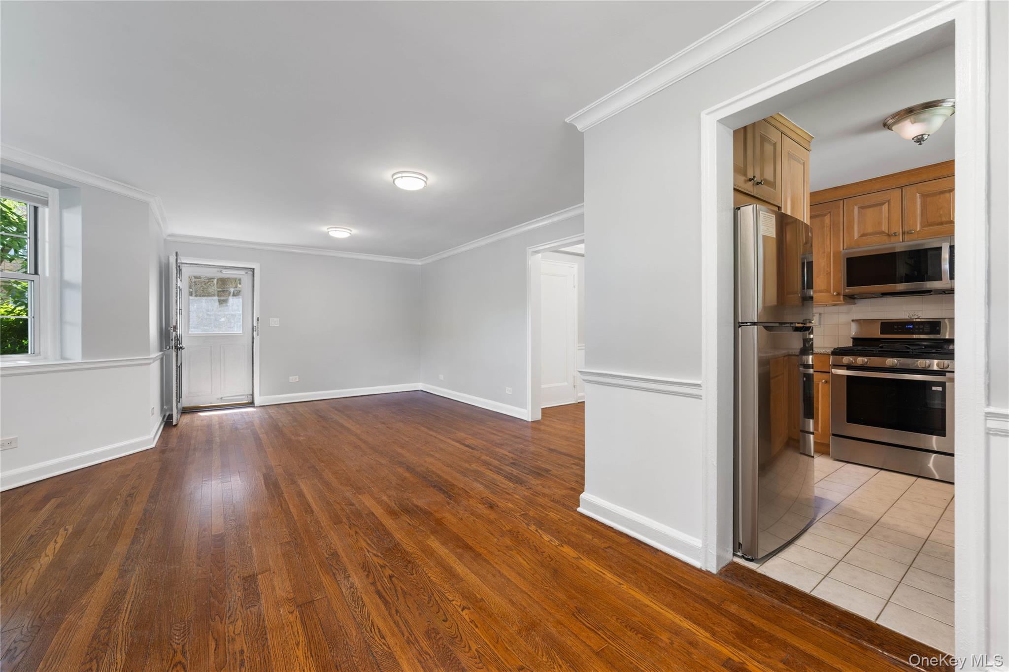 Photo 6 of this property