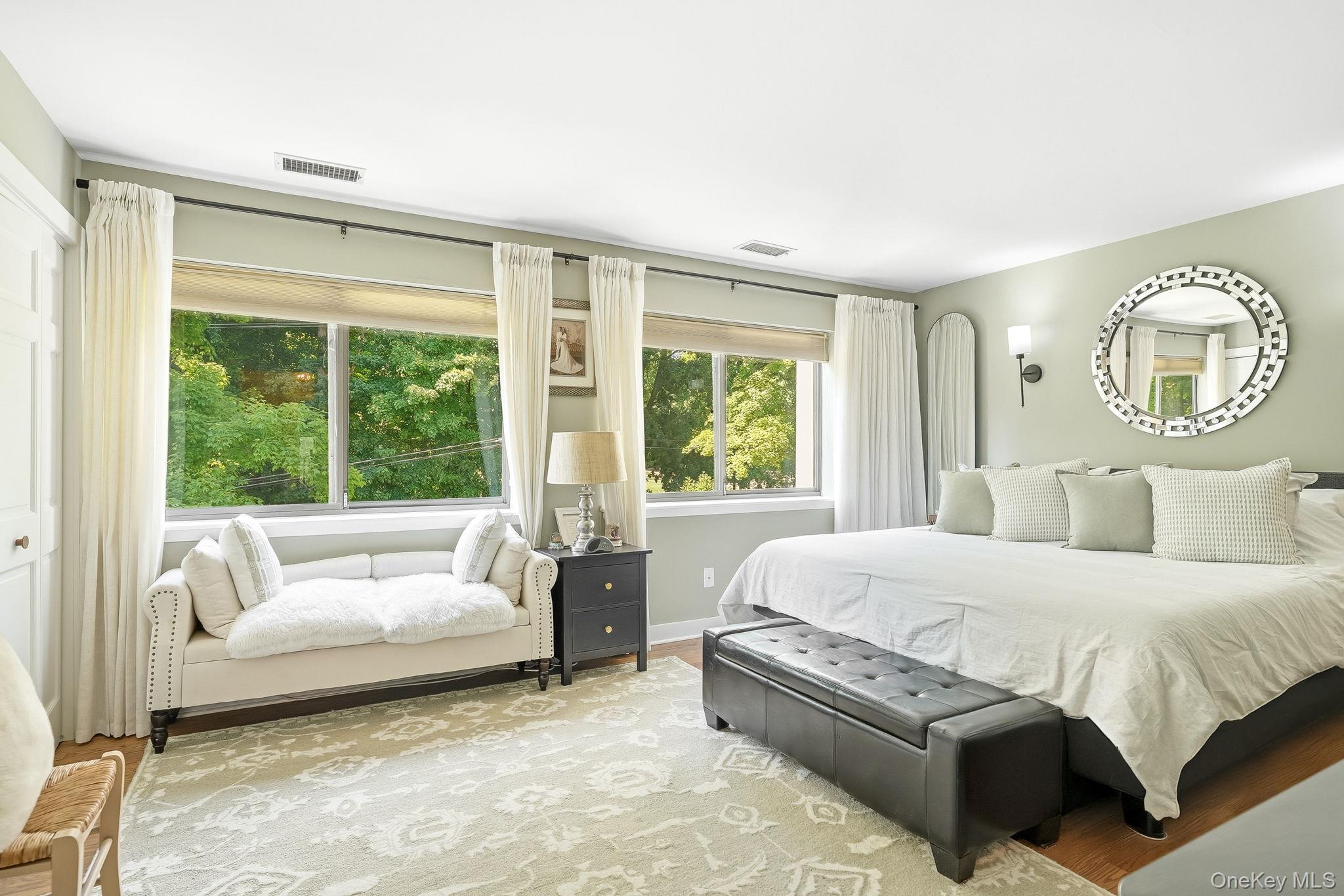 Photo 9 of this property