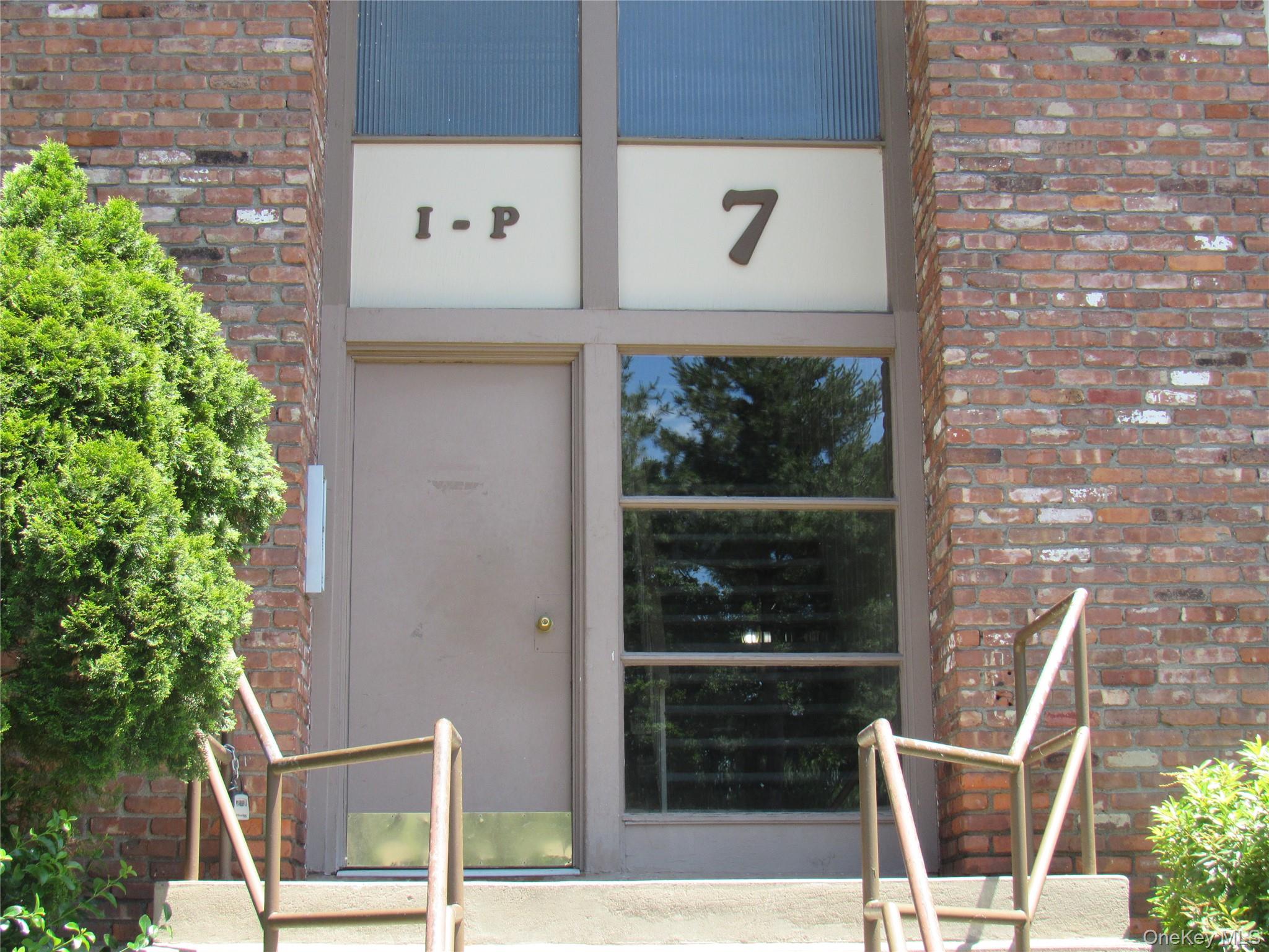 Welcome to this 2-bedroom condominium located in Peekskill’s Hillcrest...