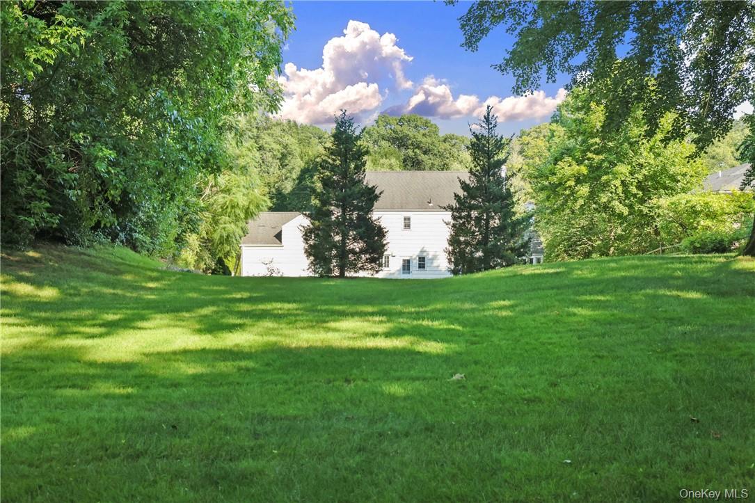 Photo 14 of this property