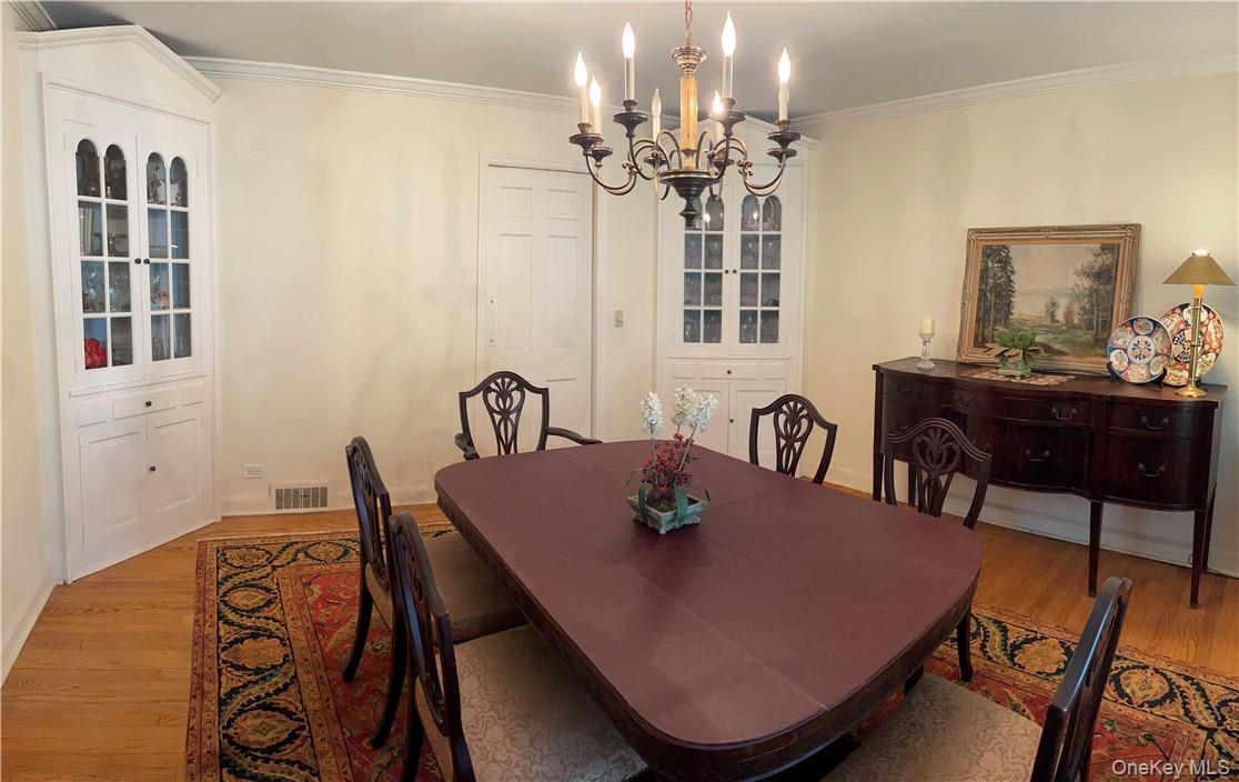 Photo 3 of this property