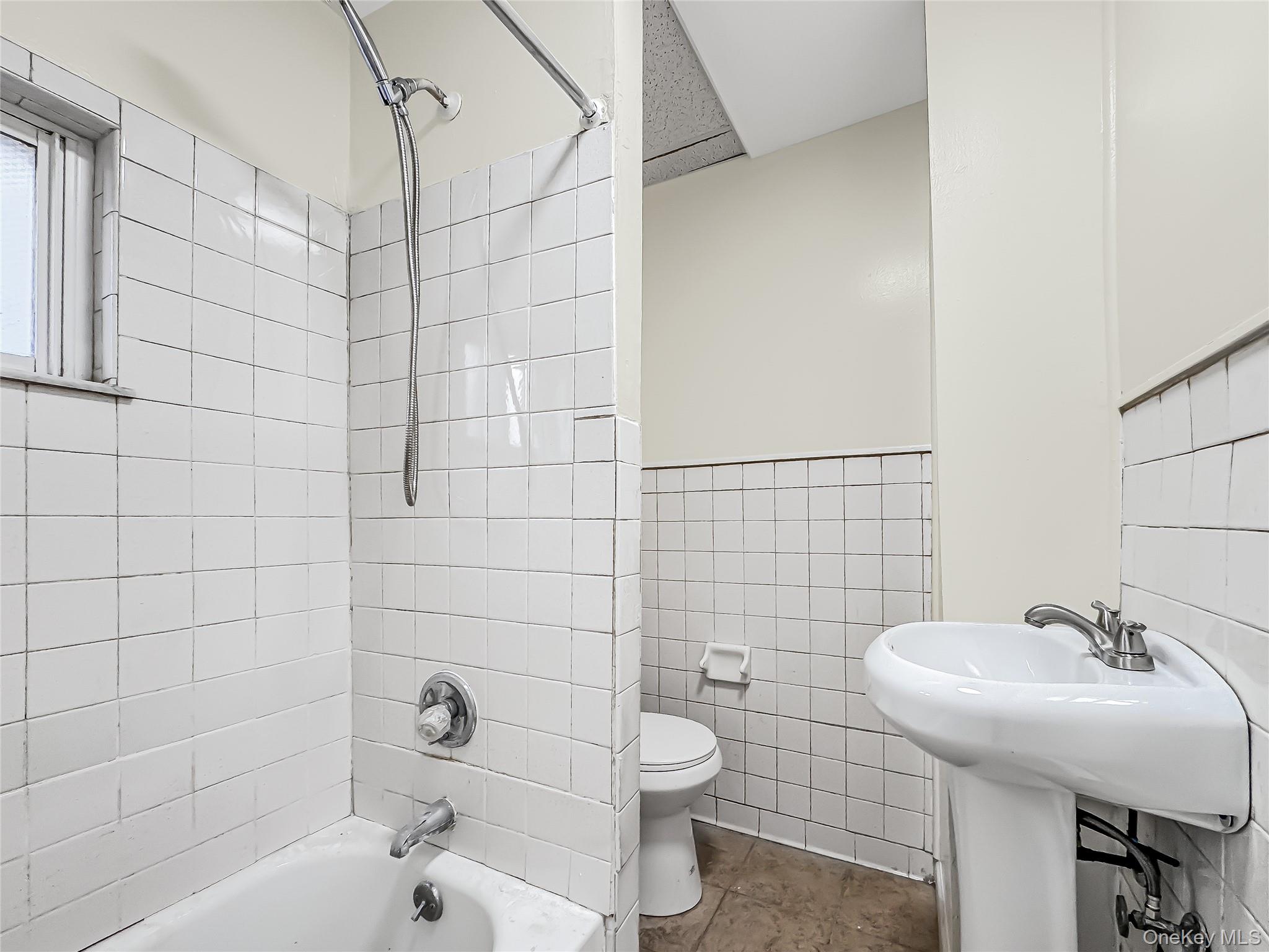 Photo 6 of this property