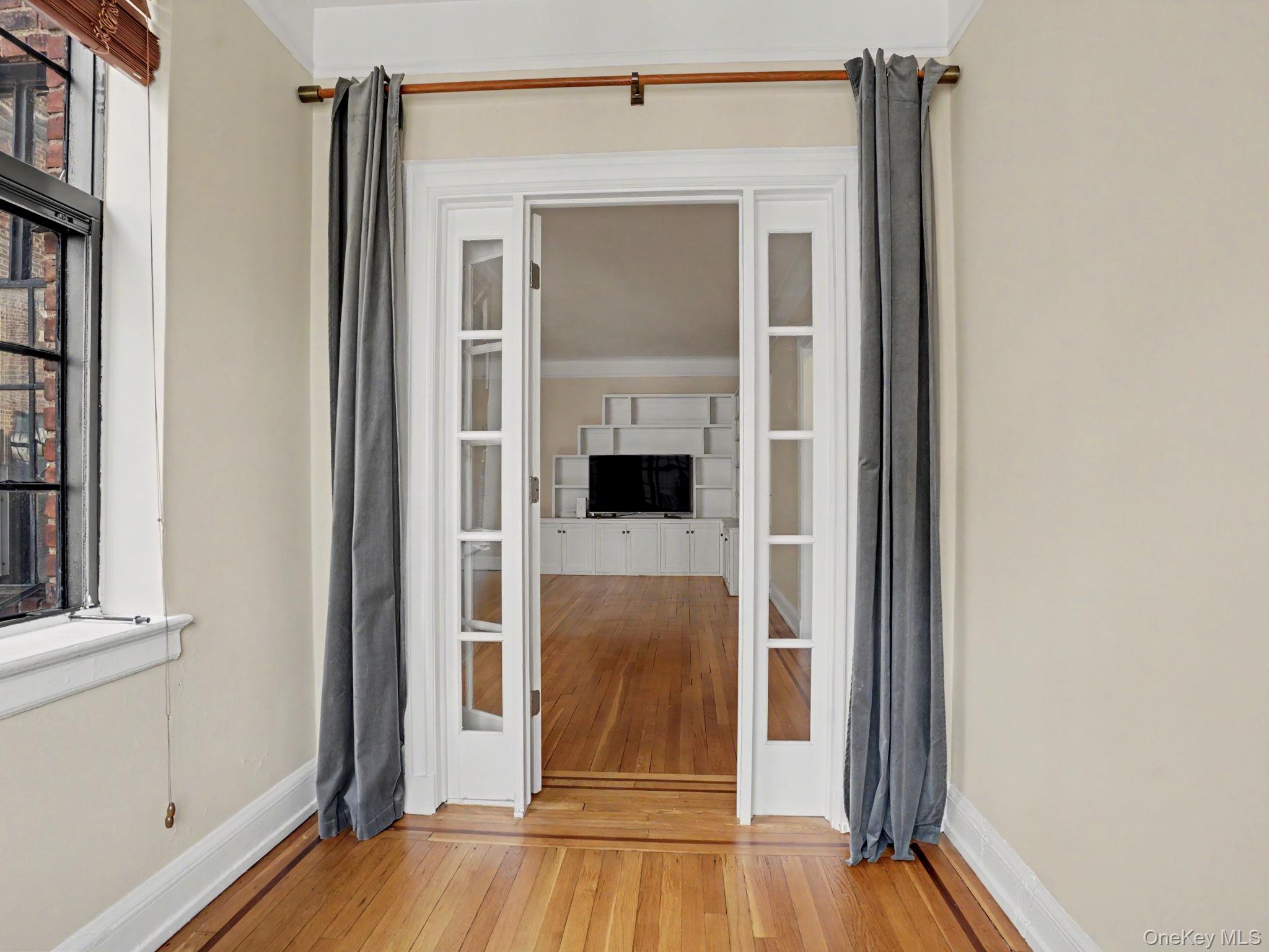 Photo 4 of this property