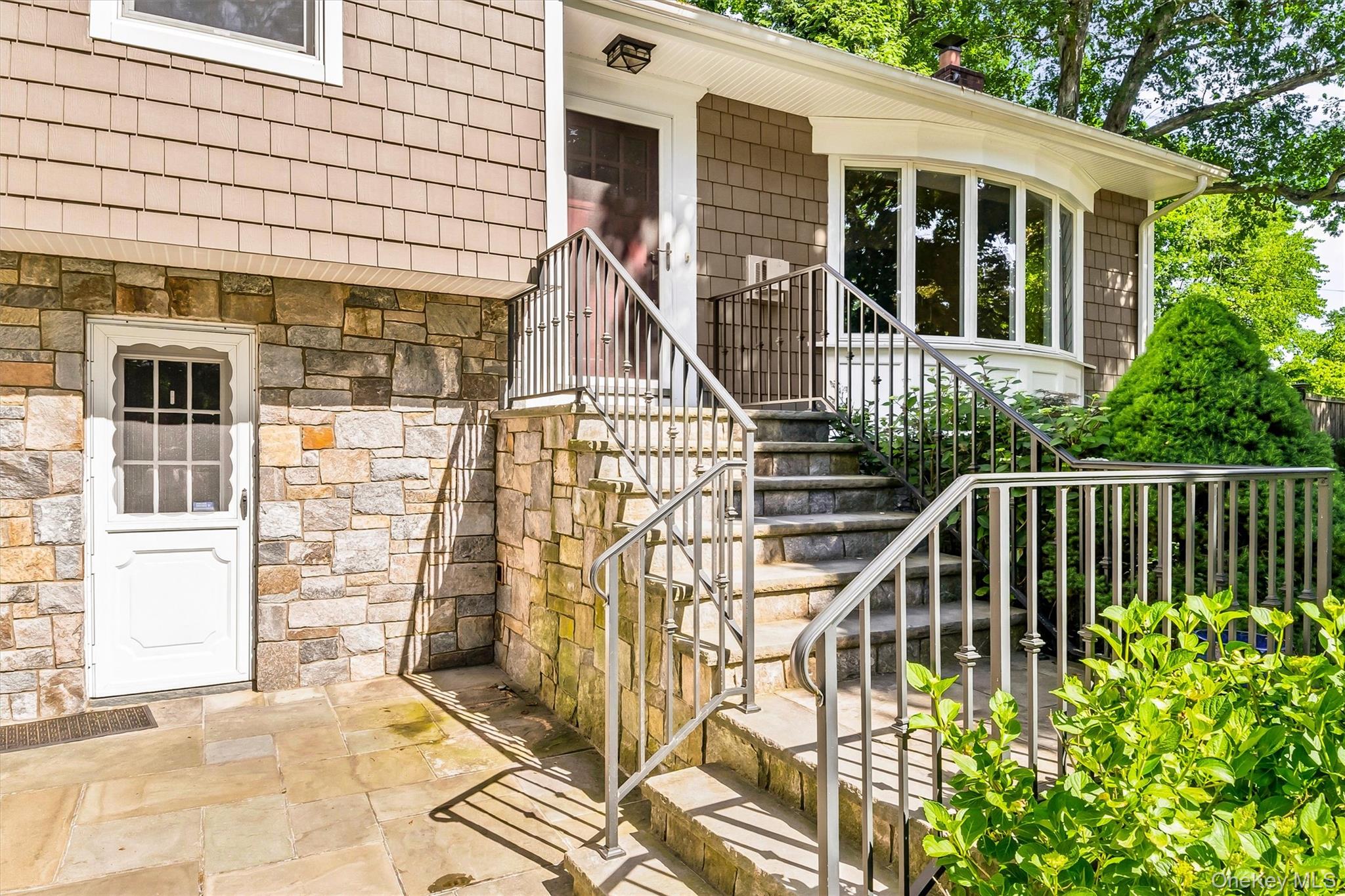 Photo 4 of this property