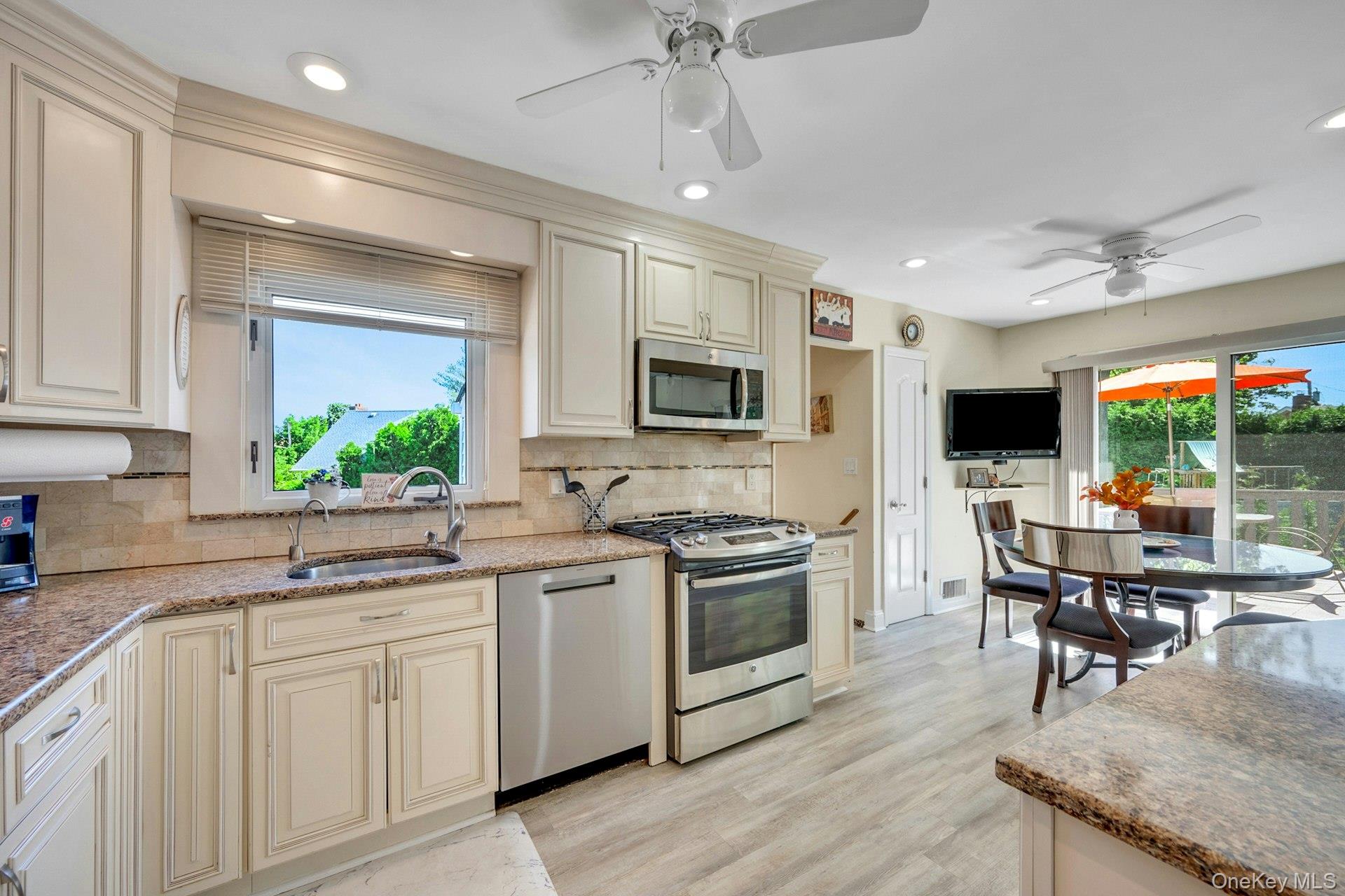 Photo 8 of this property