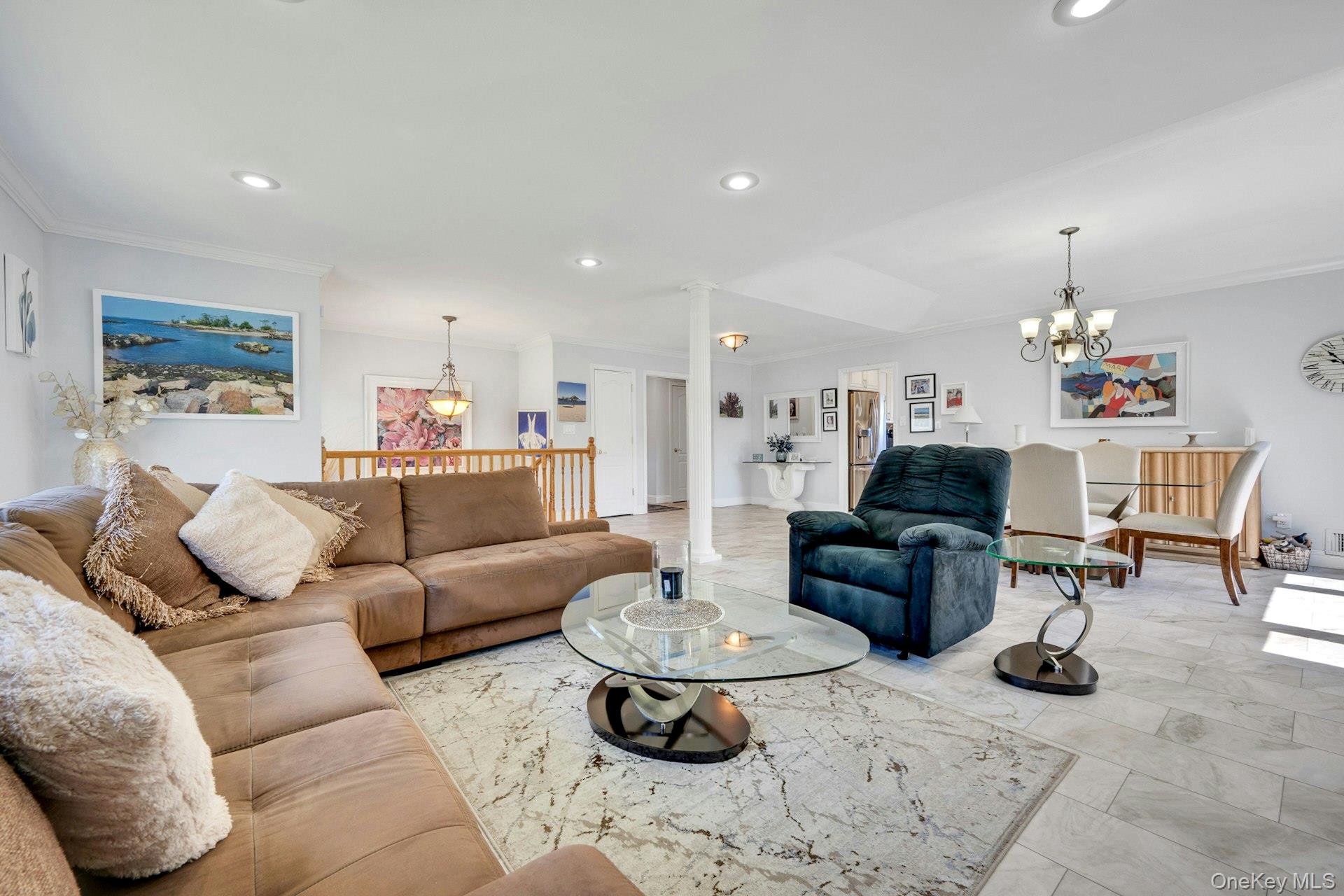Photo 4 of this property