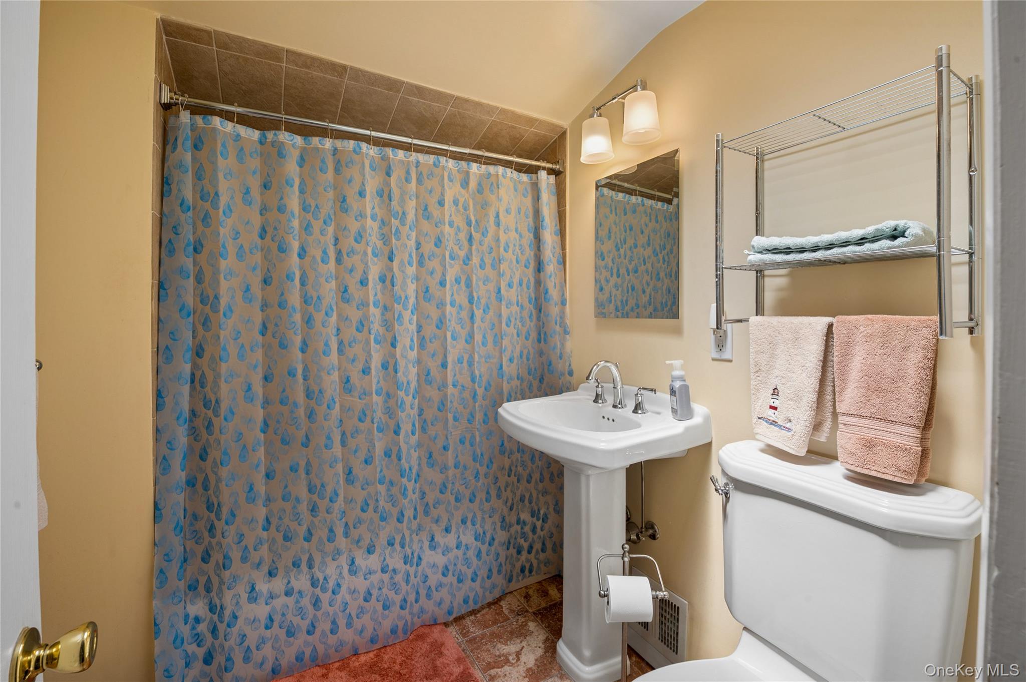 Photo 21 of this property